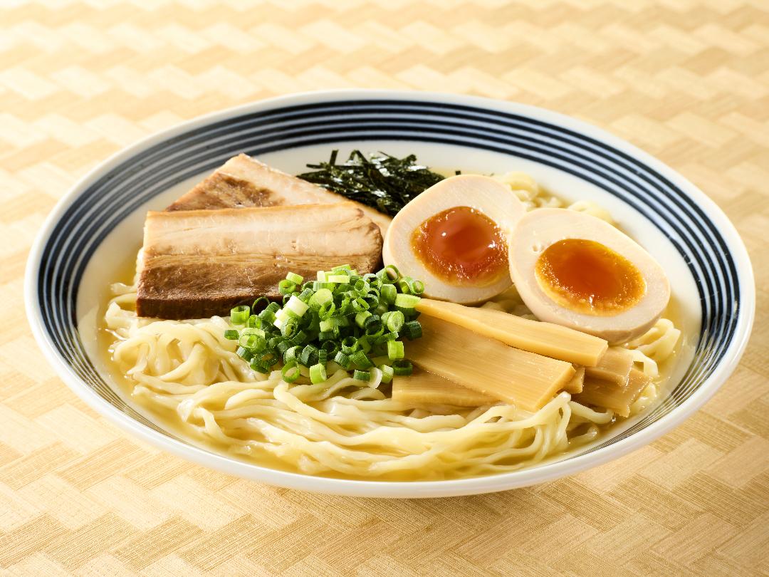 ゆず香る鶏だし塩の冷やしチャーシュー麺のレシピ・作り方