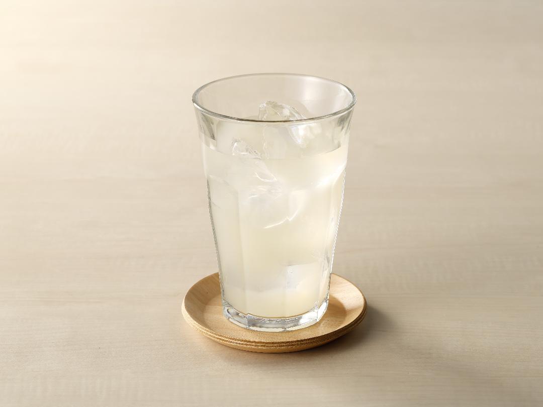 「おいしいビネガーケア　GABA＆ヨーグルト」水割りのレシピ・作り方