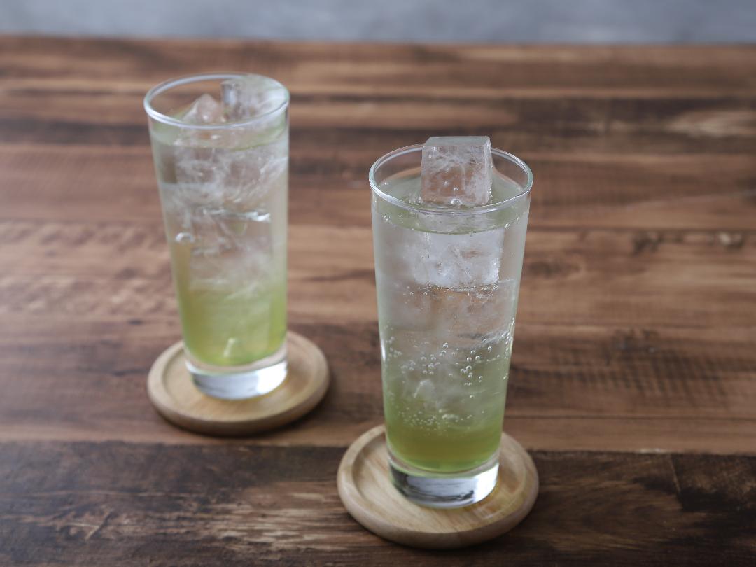 「フルーティス　シャインマスカット」サイダー割りのレシピ・作り方