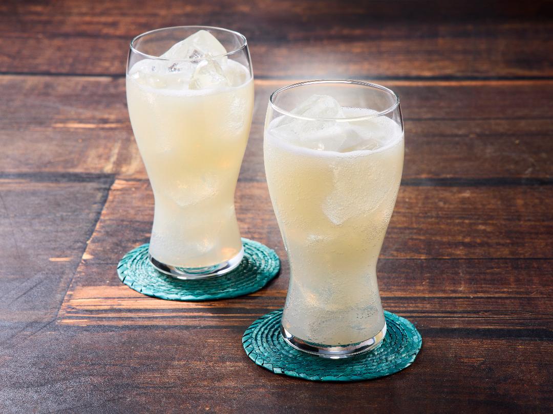 「りんご黒酢」のシュワップル　カルピスソーダ版のレシピ・作り方