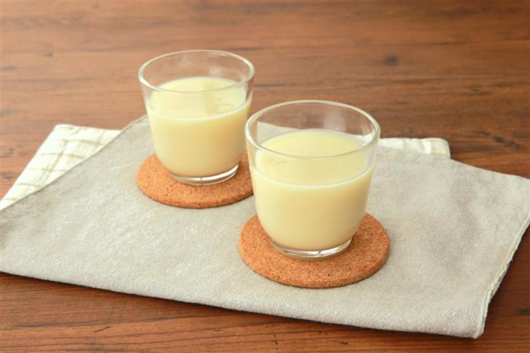 「フルーティス　シャインマスカット」の甘酒割りのレシピ・作り方