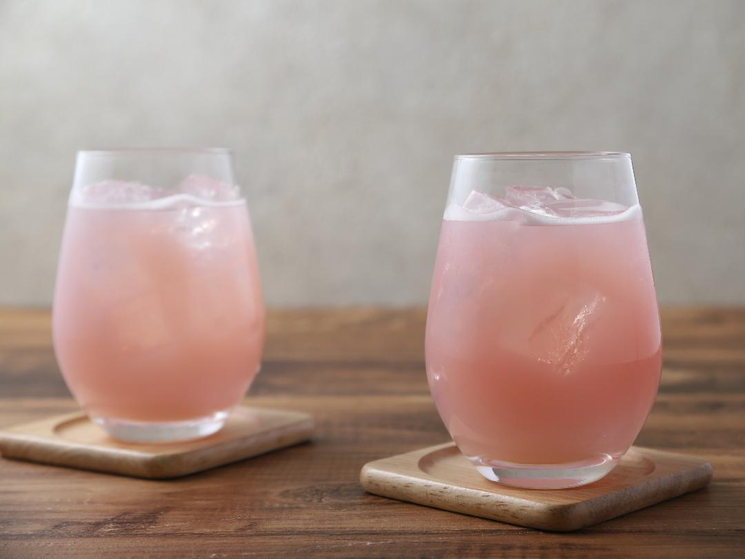 「フルーティス　あまおう」のカルピスソーダ割りのレシピ・作り方