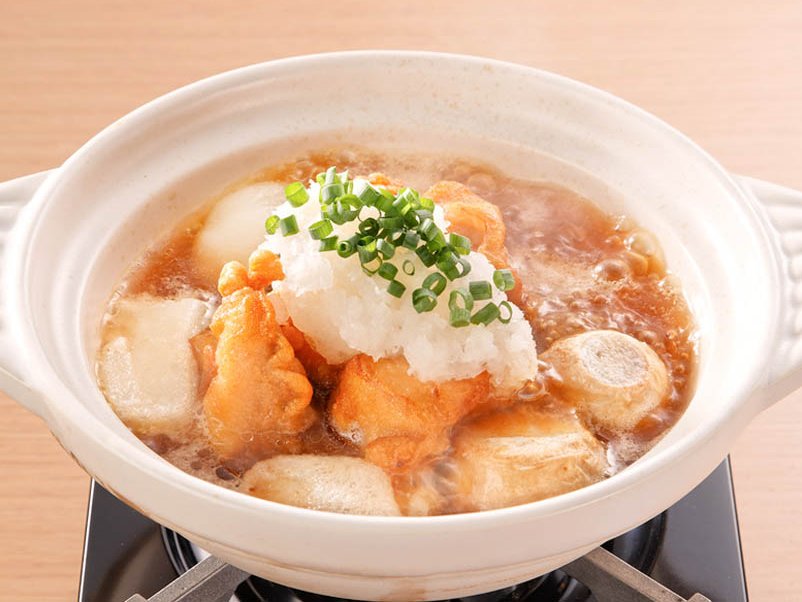 鶏唐揚げと揚げもちのみぞれ鍋