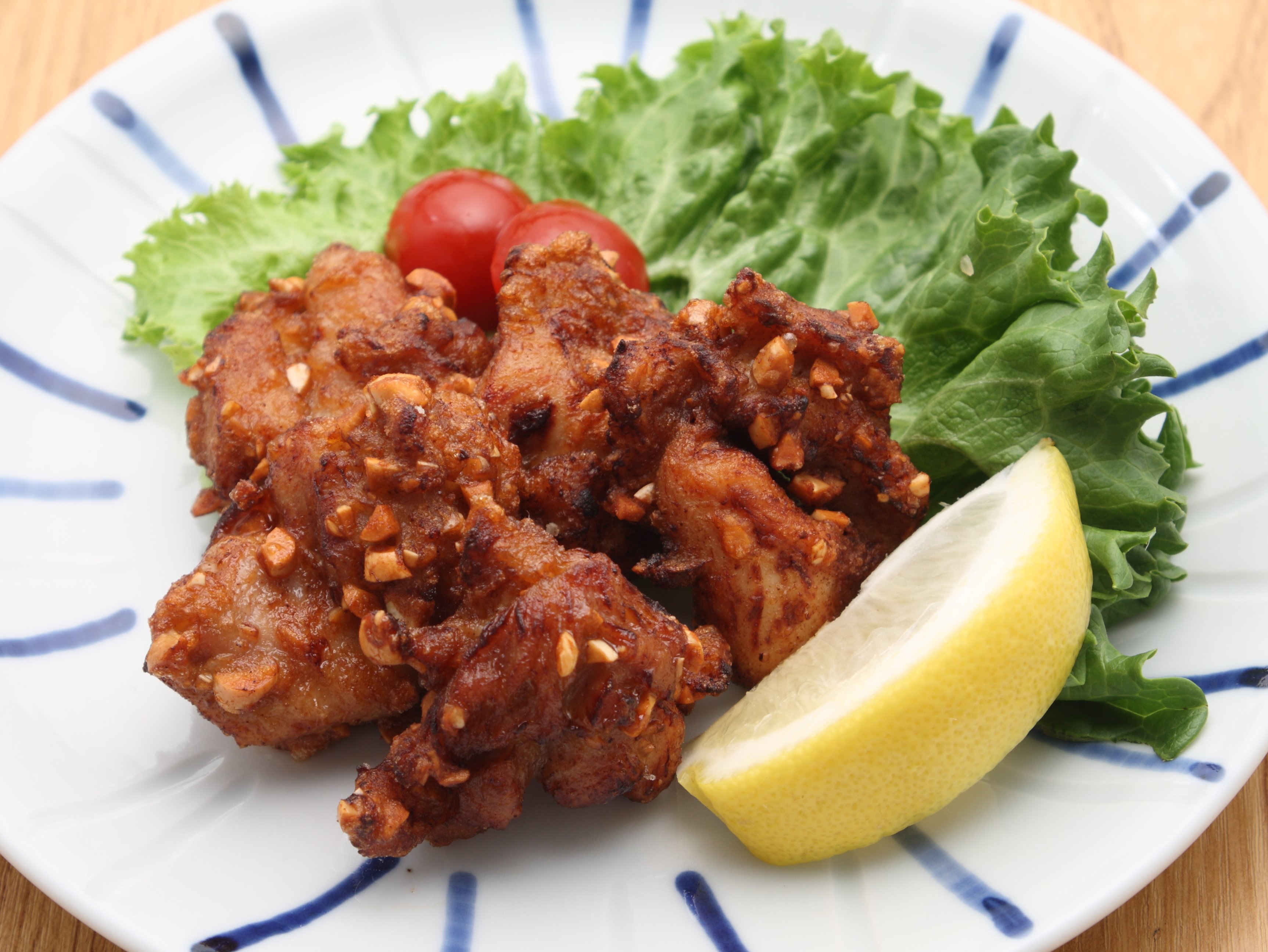鶏肉のカリカリナッツフライ