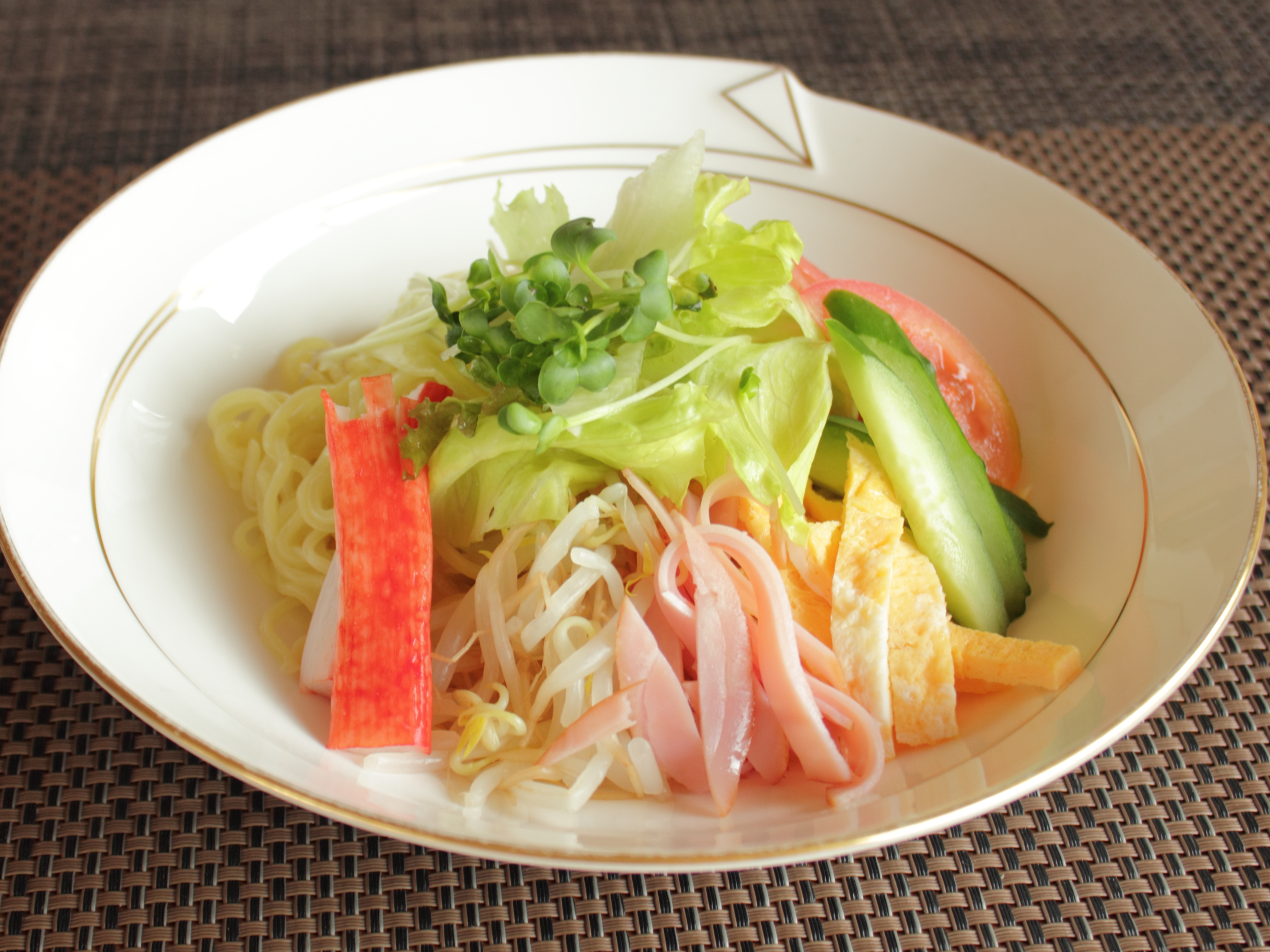 冷やし中華サラダ麺