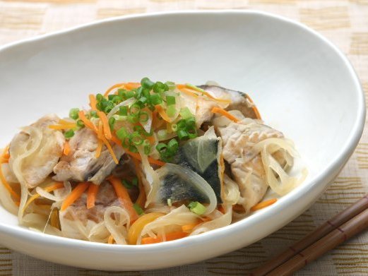 あじと玉ねぎの酸っぱ煮