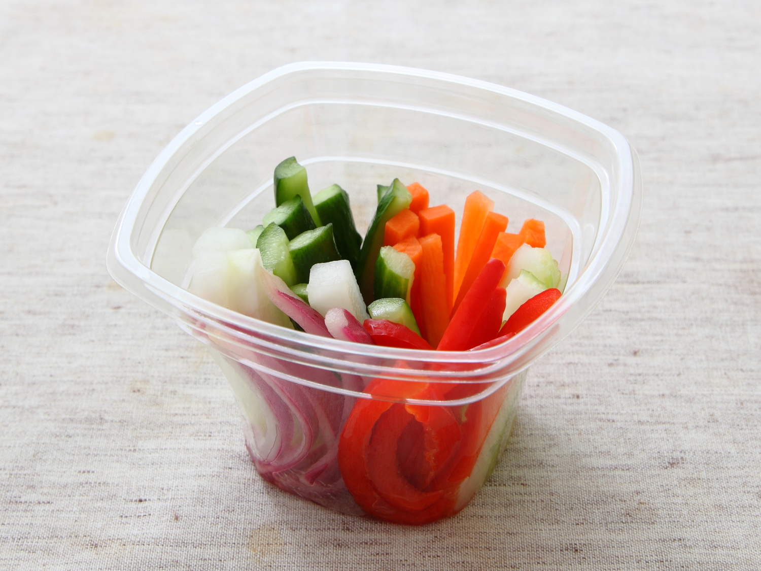 いろいろ野菜のスティックピクルス