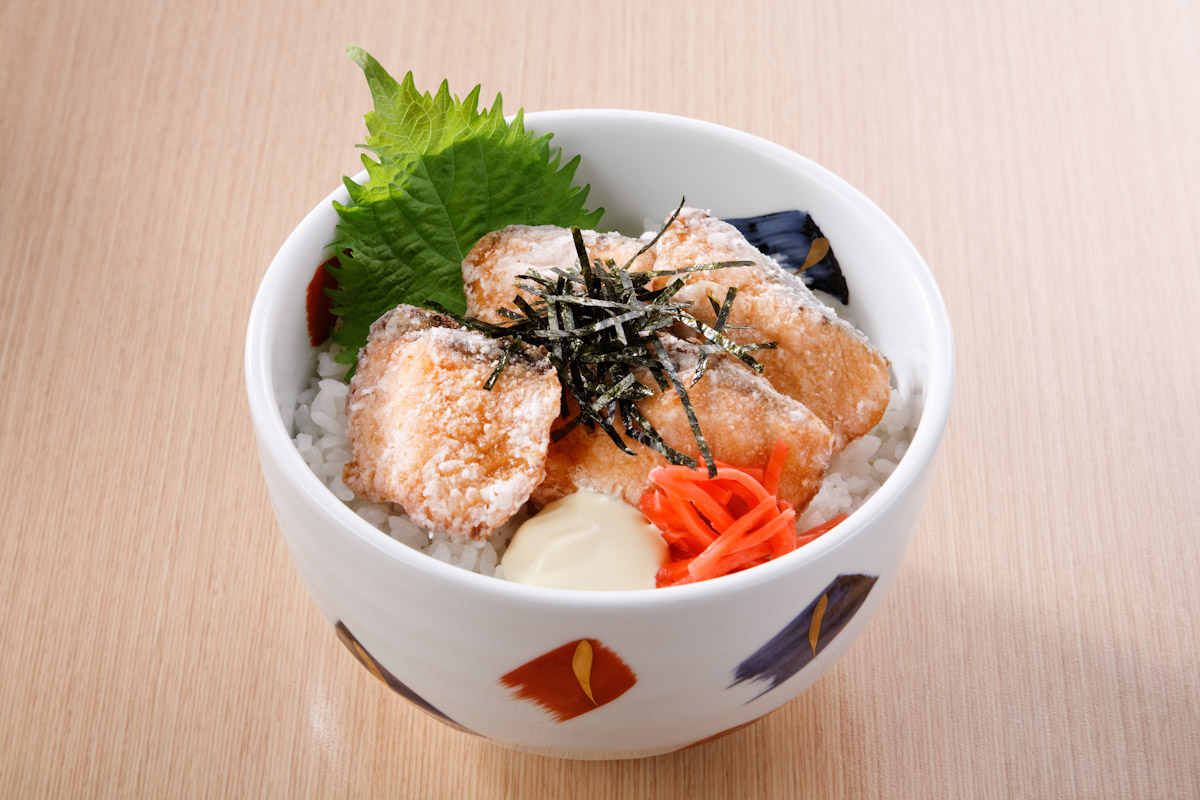 鮭のから揚げ丼