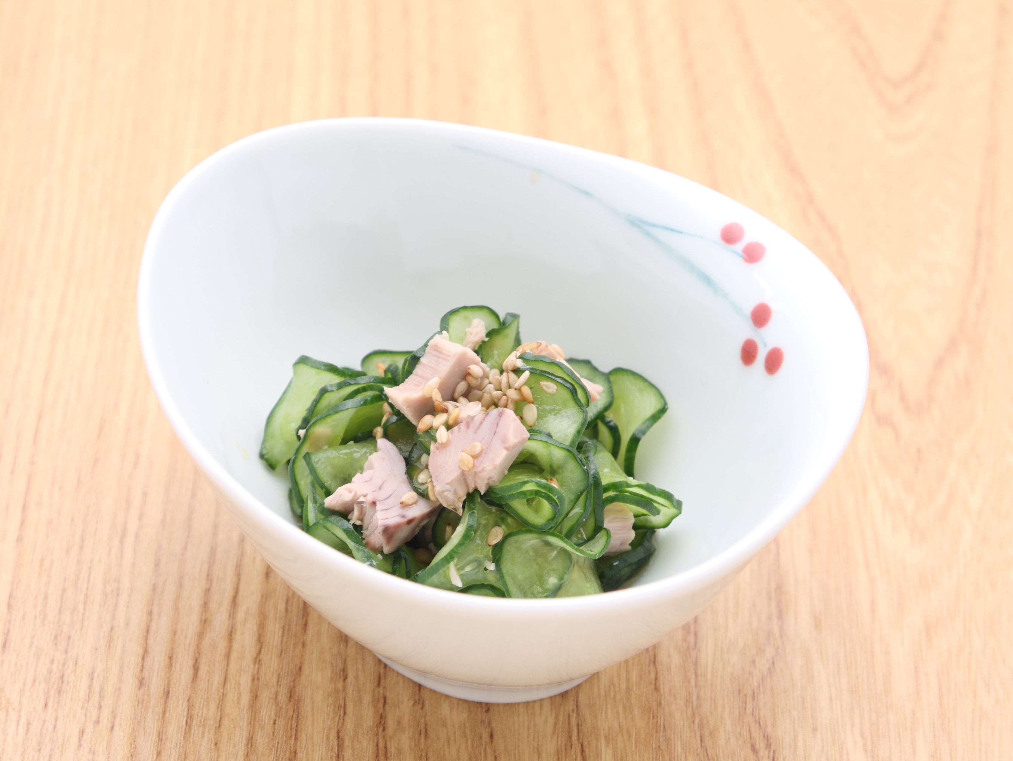 なまり節ときゅうりの和え物
