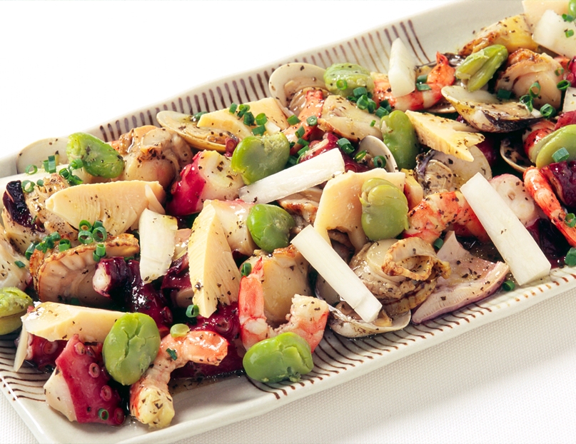 シーフードと春野菜のバジルマリネ