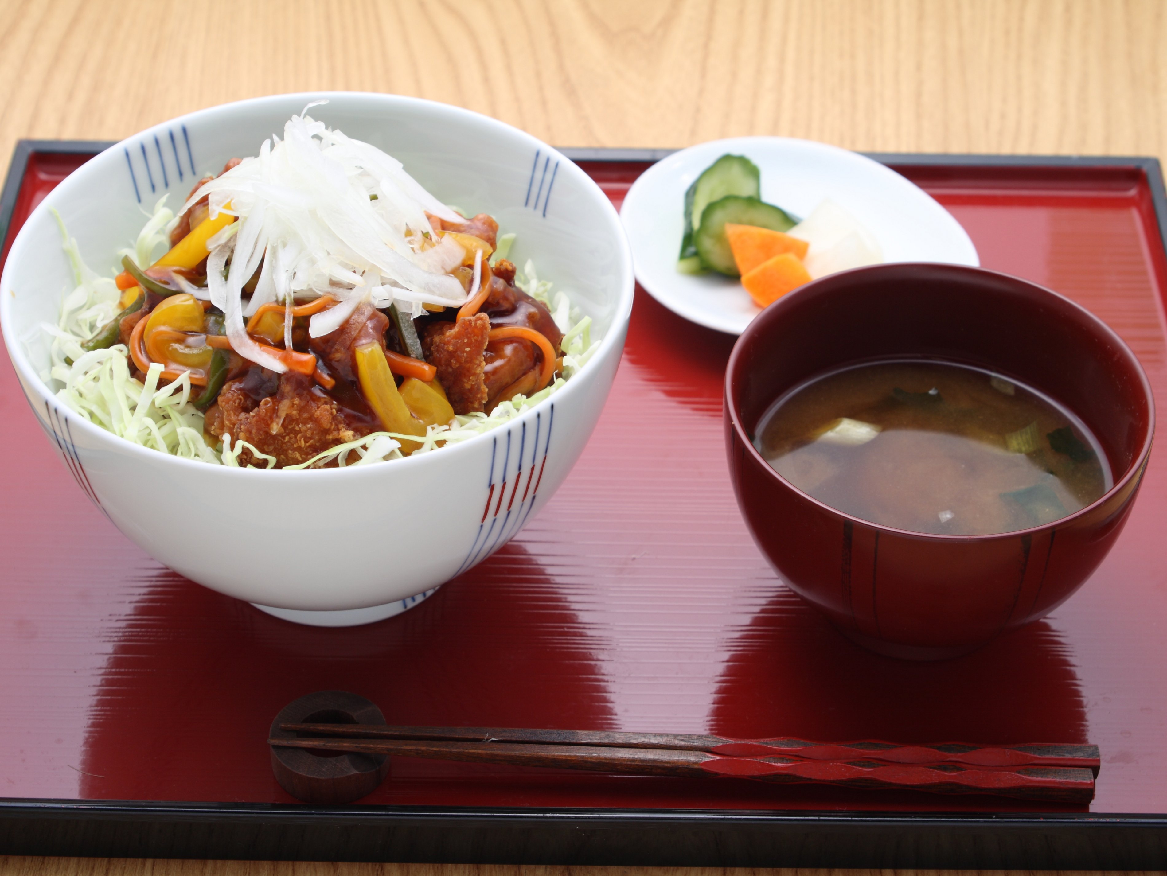 野菜と鶏から黒酢あんかけ丼定食