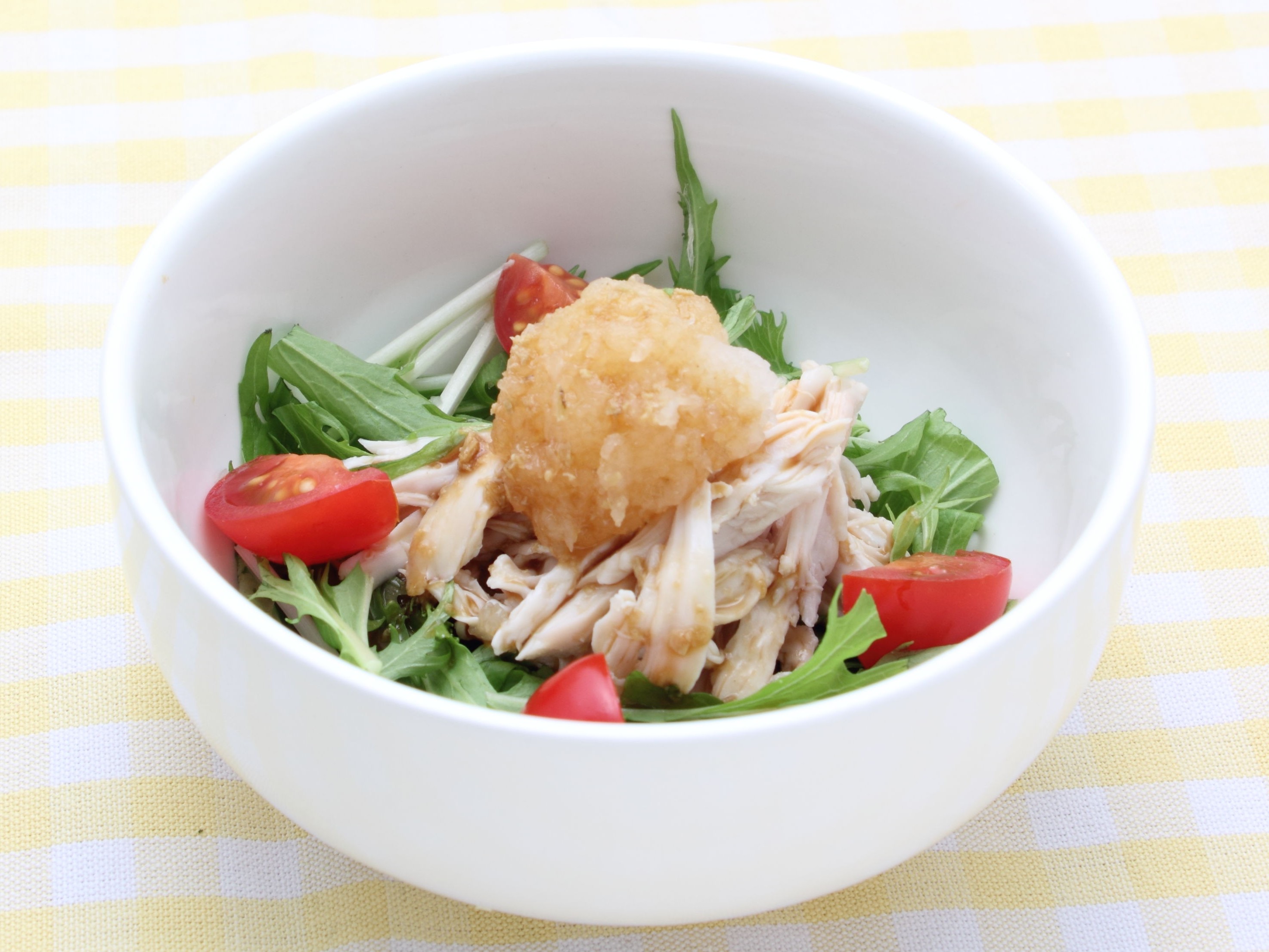 水菜と蒸し鶏のわさびぽん酢