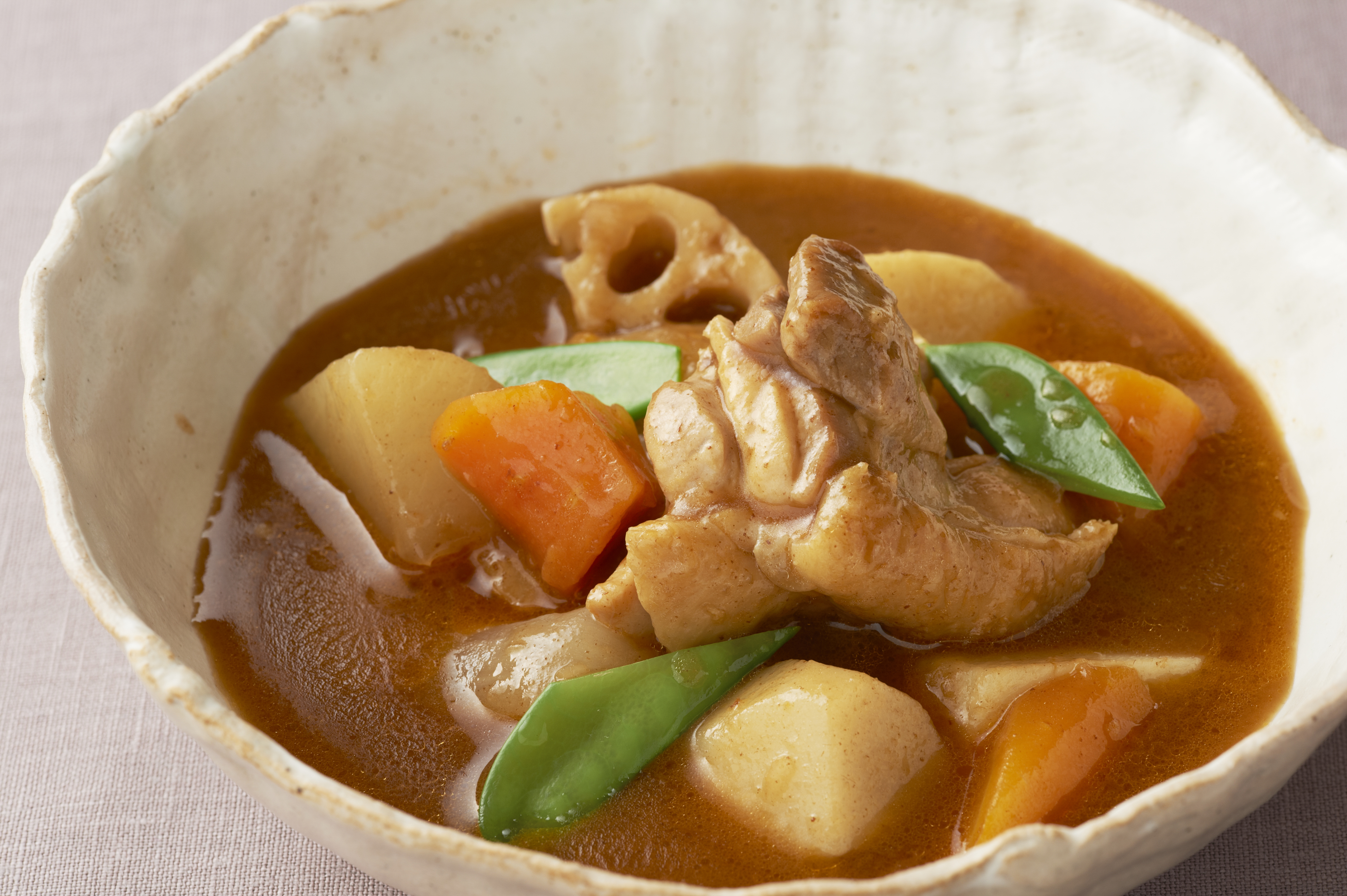 鶏肉と根菜の和風シチュー煮込み