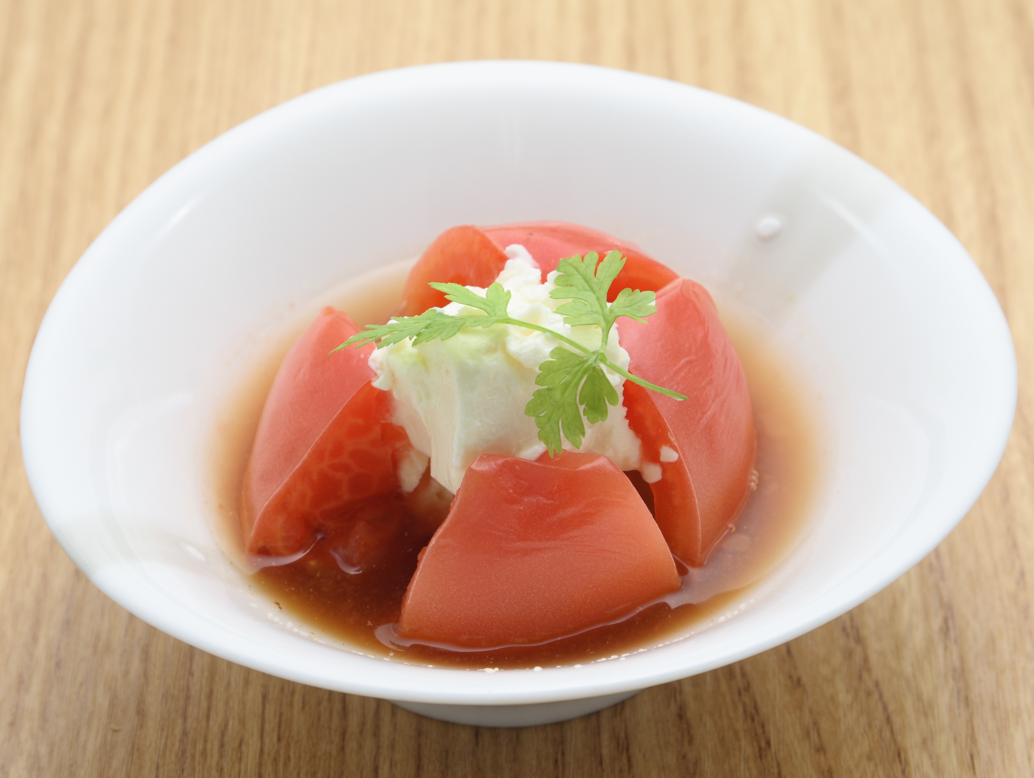 トマトとクリームチーズの蒸しぽん酢
