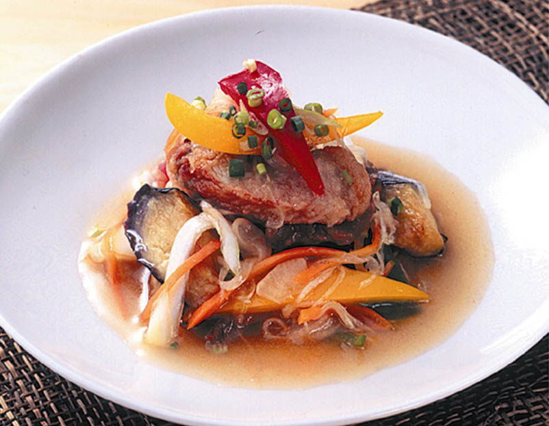 「やさしいお酢」で作る豚肉と野菜の香味南蛮