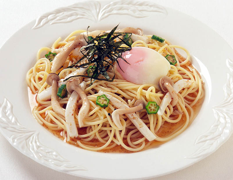 いかとしめじの梅かつお冷パスタ