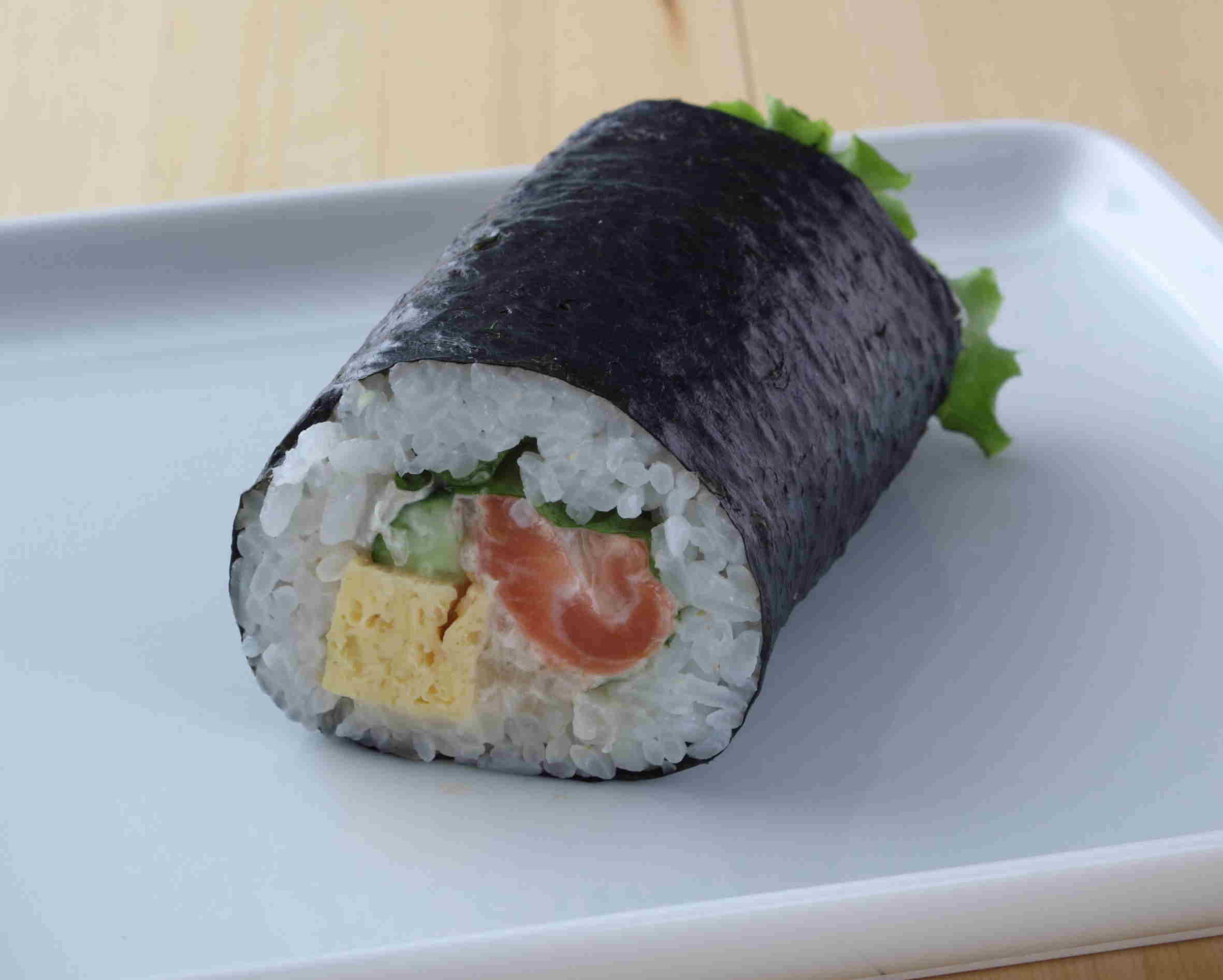 サーモンのタルタル巻き