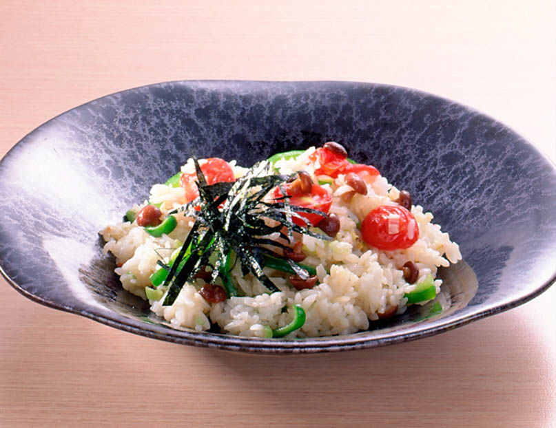 なめことミニトマトの炒め飯