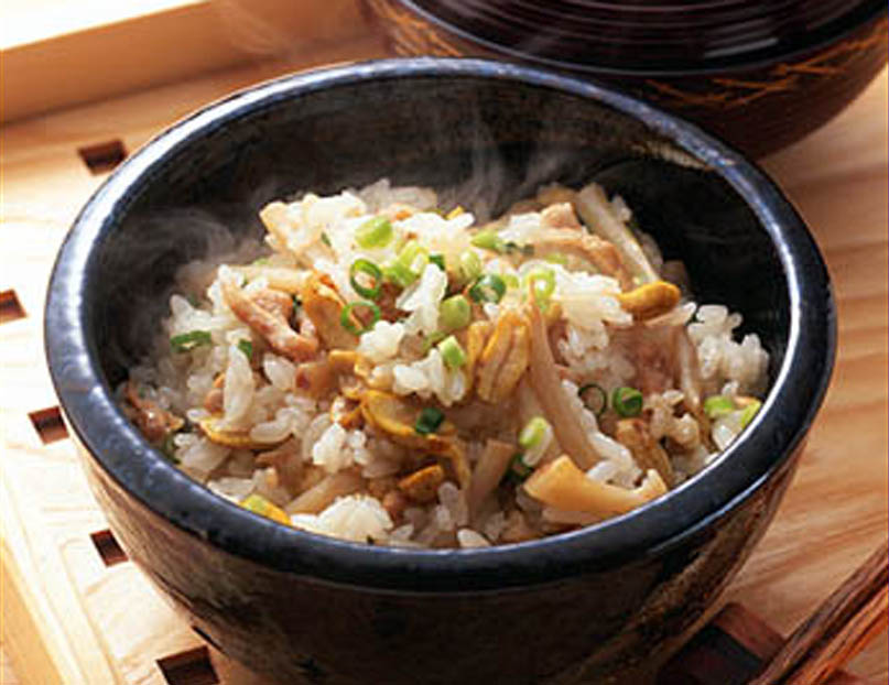 豚肉と豆もやしの炊き込みご飯