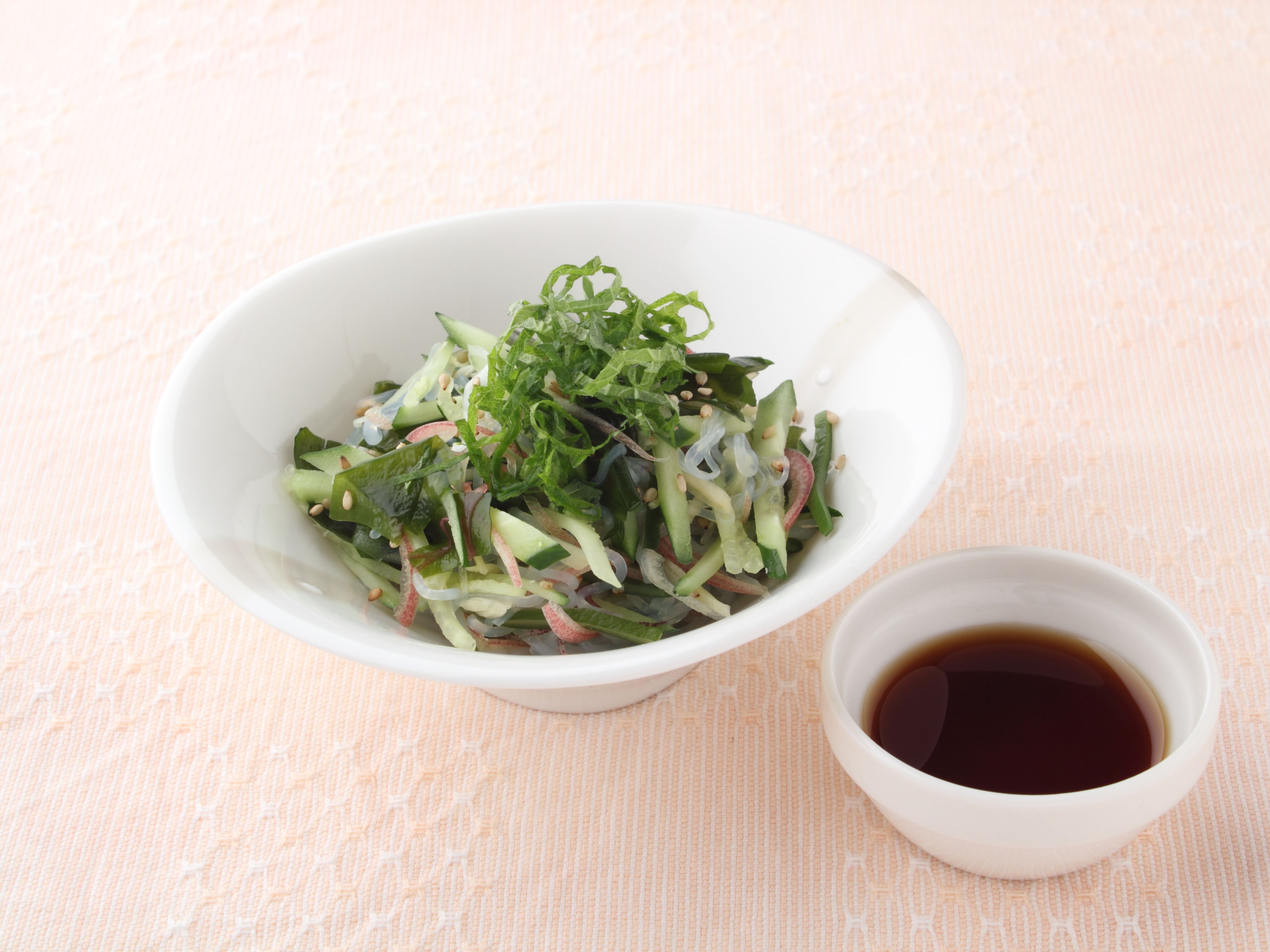 香り野菜としらたきのサラダ