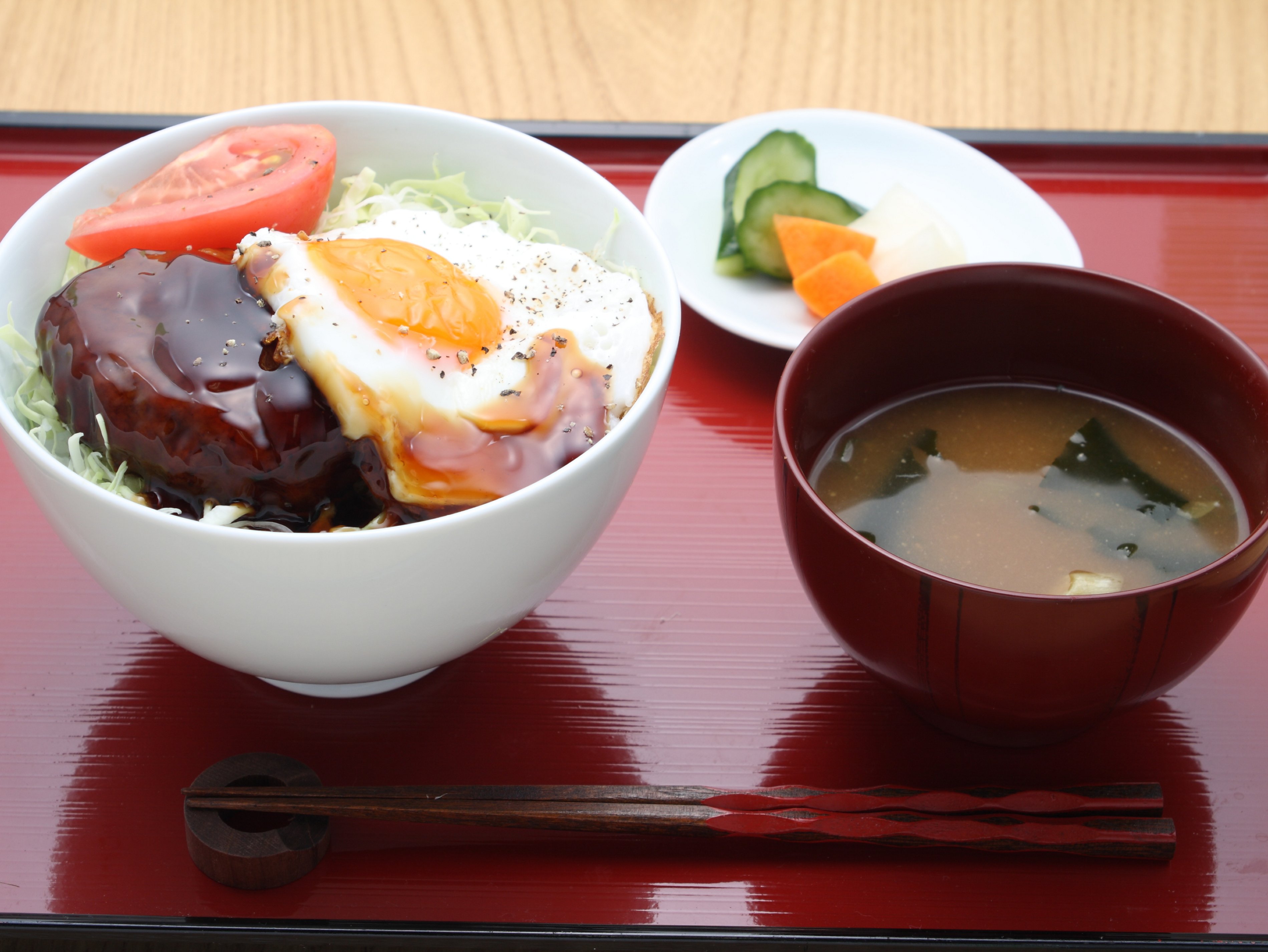 ロコモコ丼定食のレシピ 作り方 レシピ ミツカン業務用商品 メニューサイト