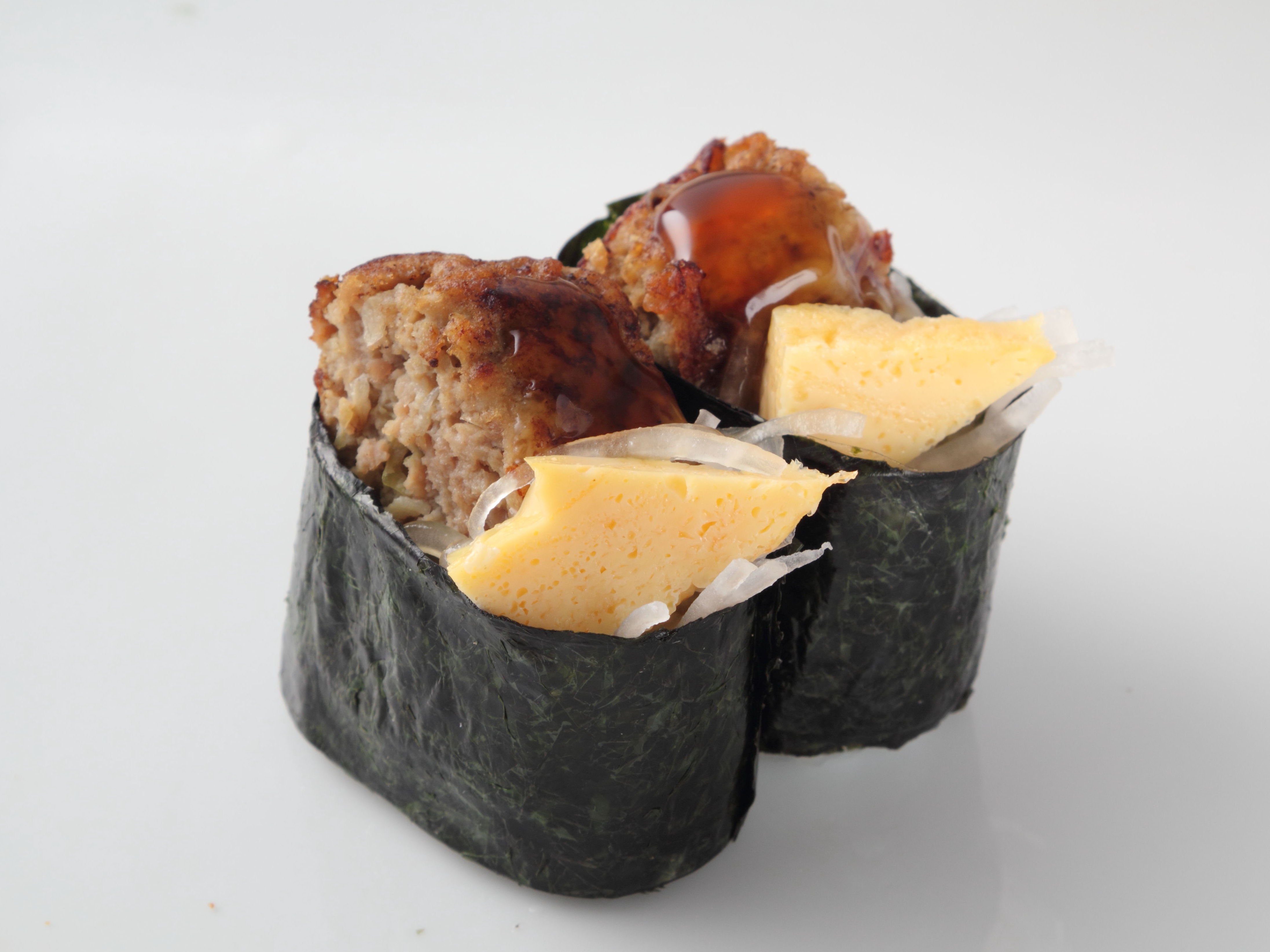 ハンバーグと厚焼き卵軍艦