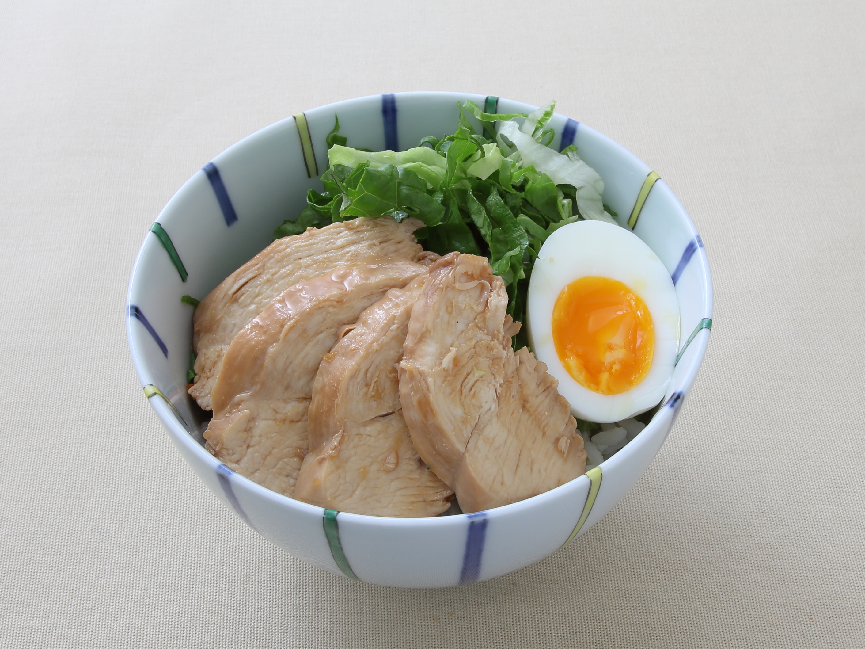 鶏チャーシュー丼