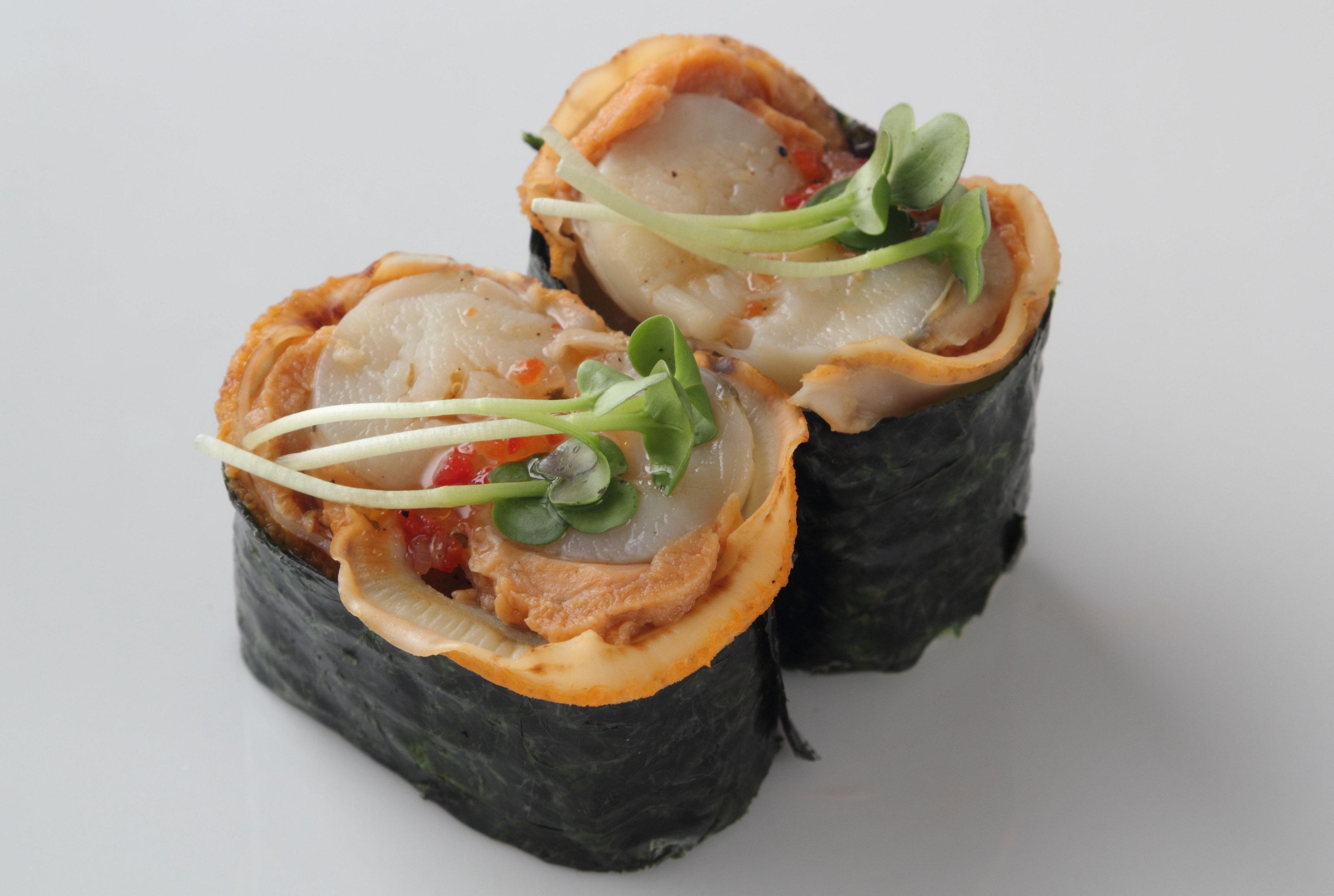 サルサ風味のボイルほたての軍艦