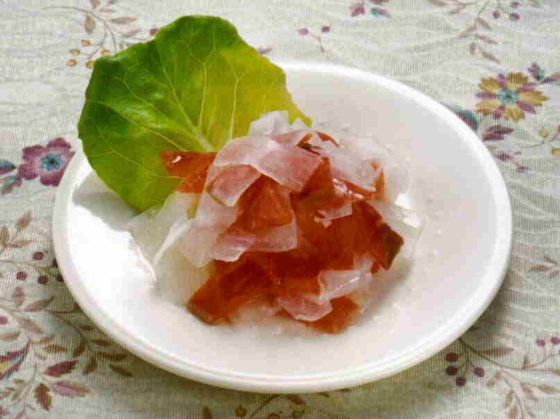 だいこんとスモークサーモンの酢のもの
