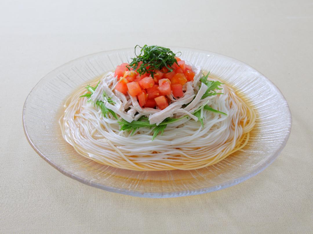 トマトと青じそのぶっかけそうめんのレシピ・作り方