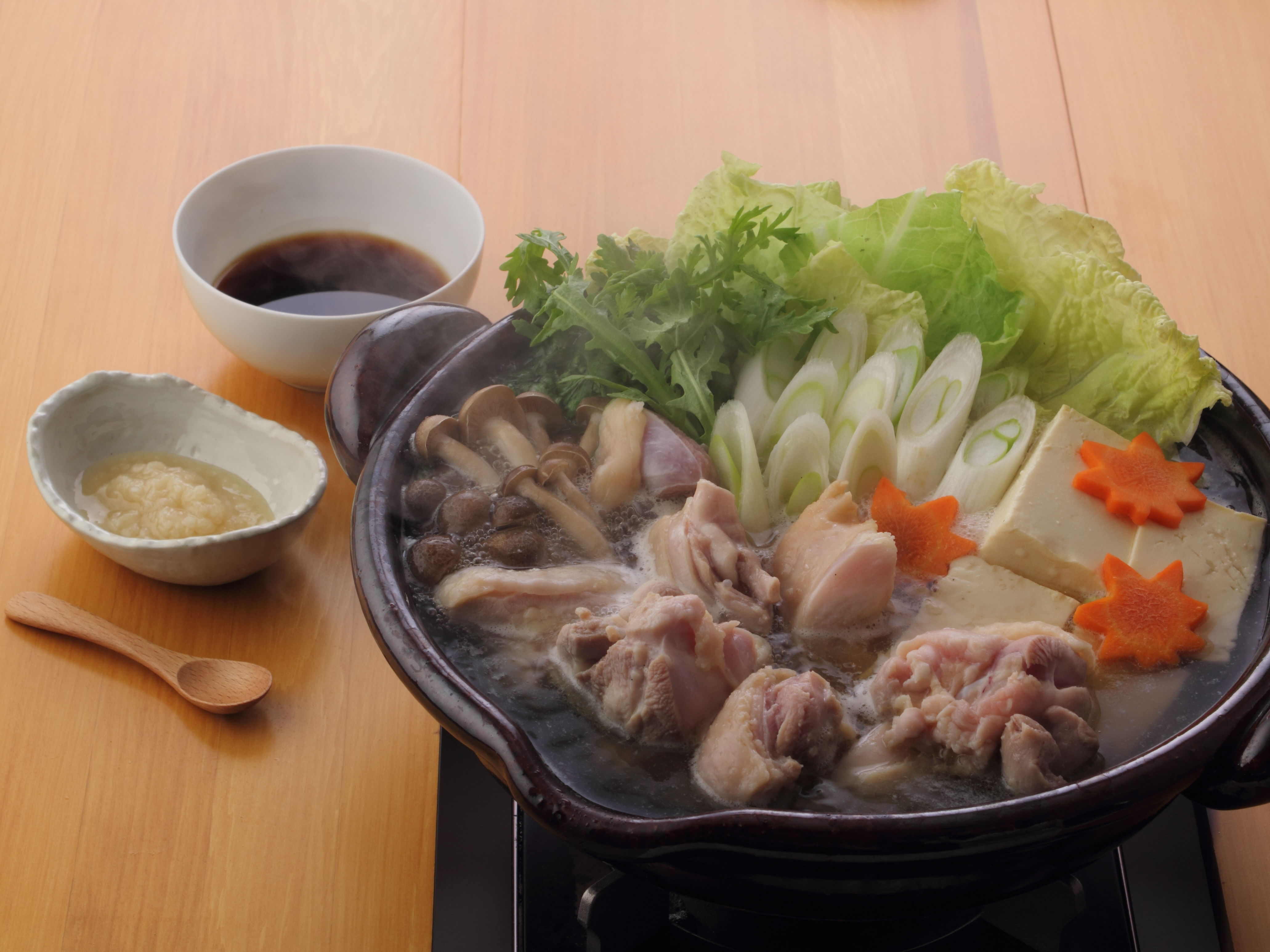 塩麹の食べぽん（鶏の水炊き）