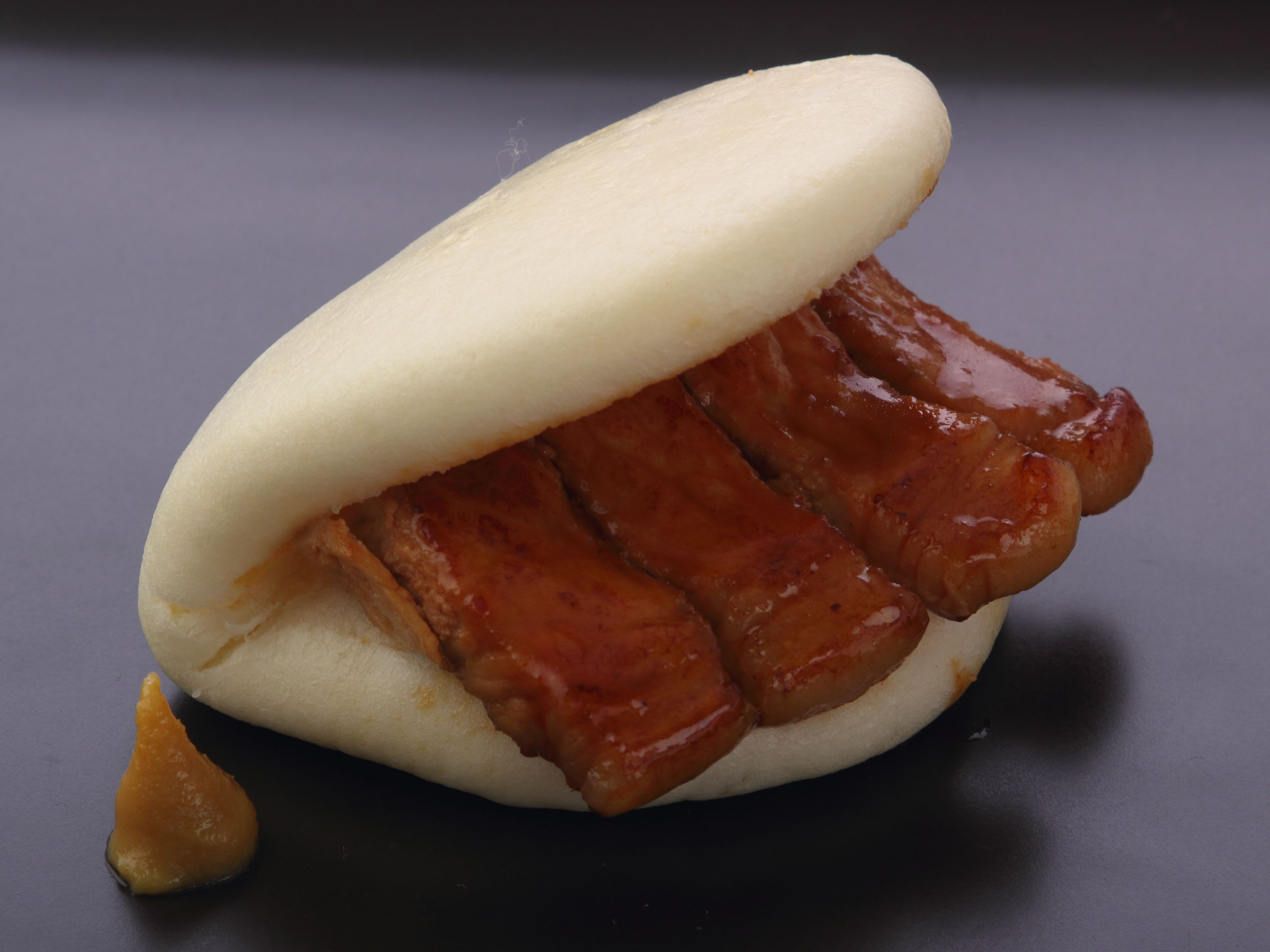 さっぱりトンテキ中華パン