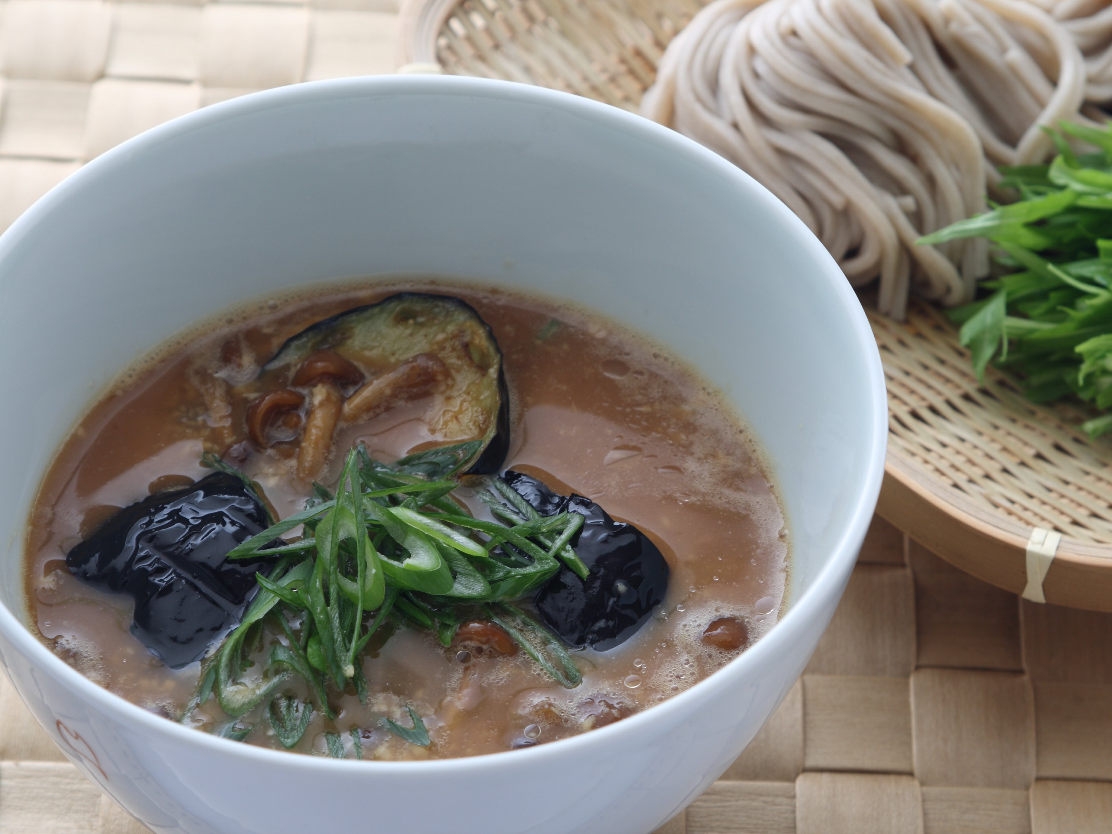 なめたけとろろ茄子のつけ麺