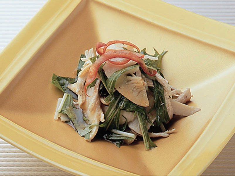 蒸し鶏とたけのこのサラダ