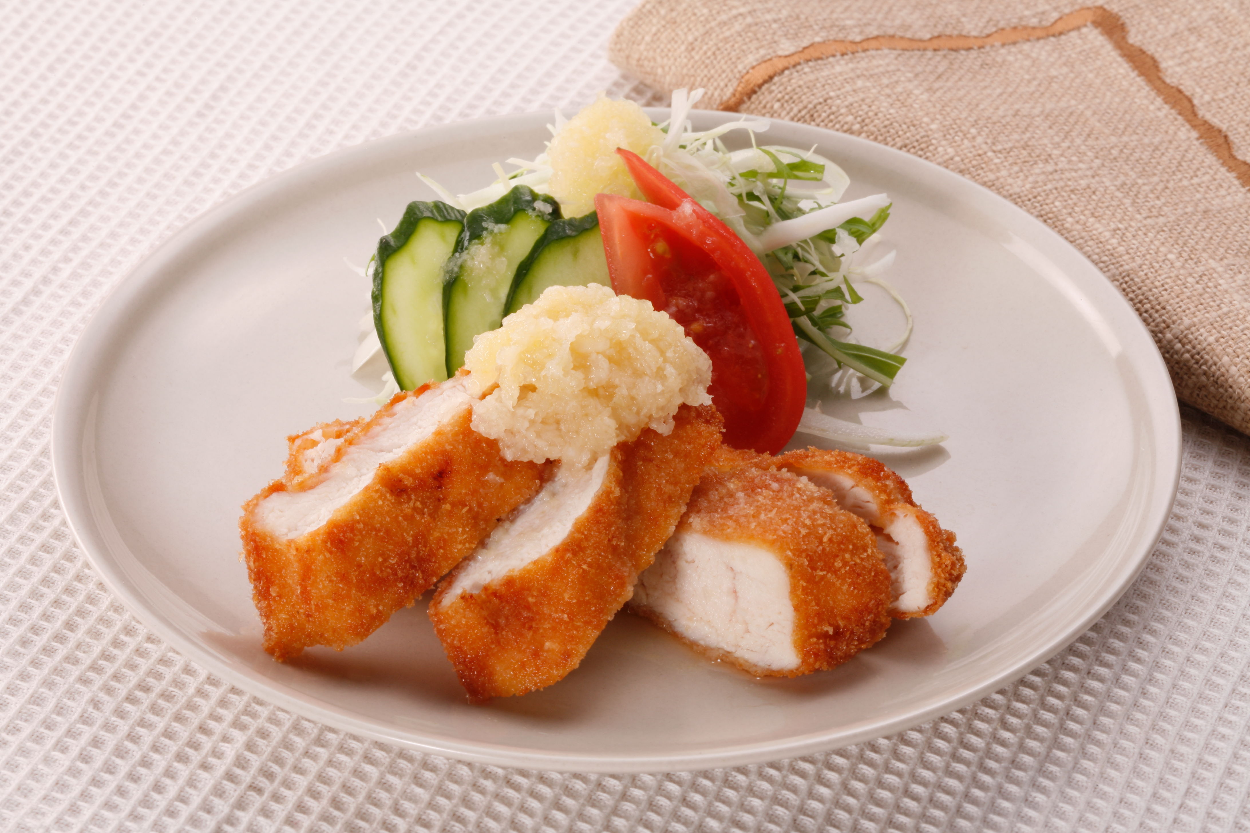 チキンカツのりんご風味みぞれだれ