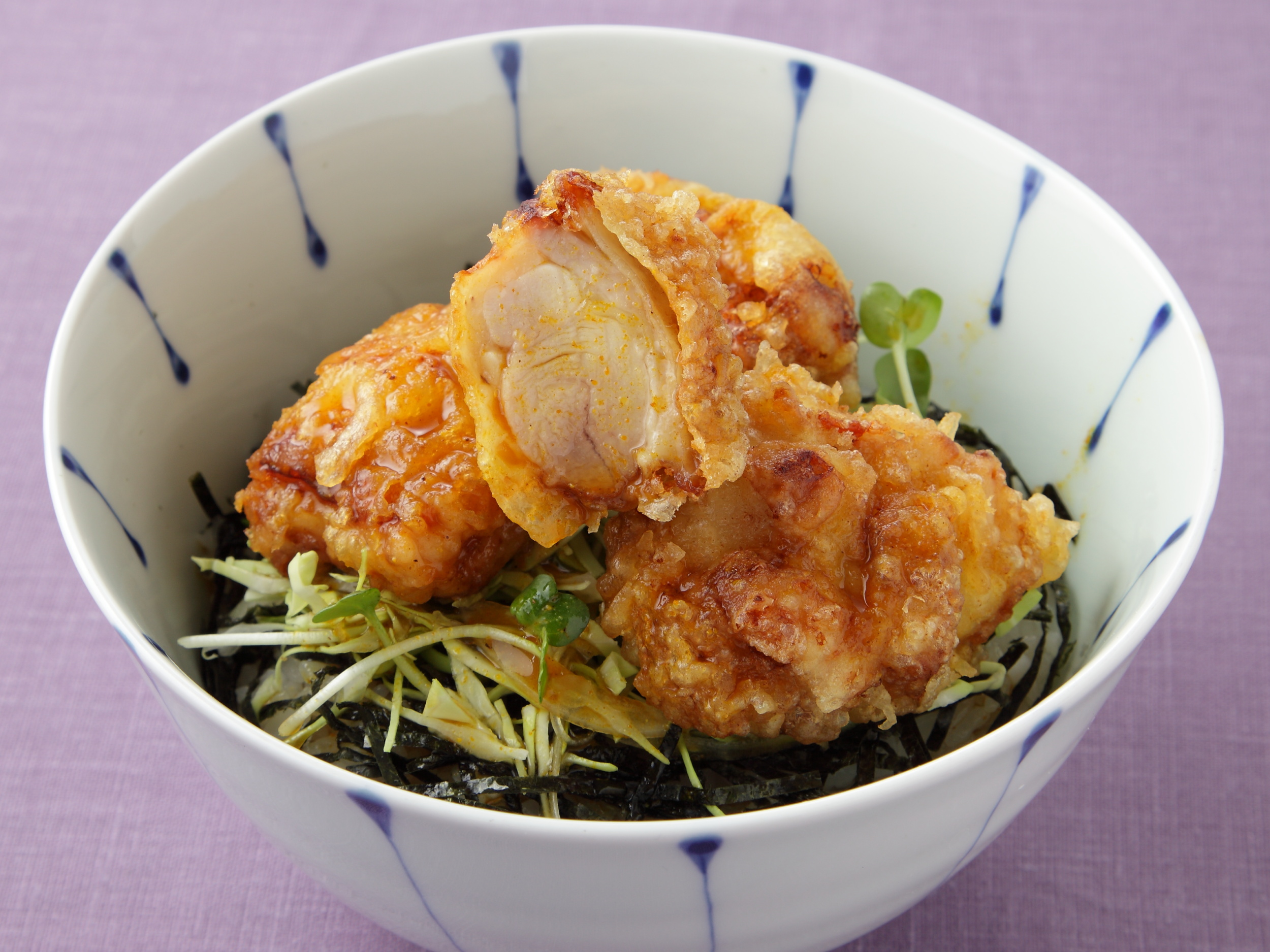 カレーソースのとり天丼