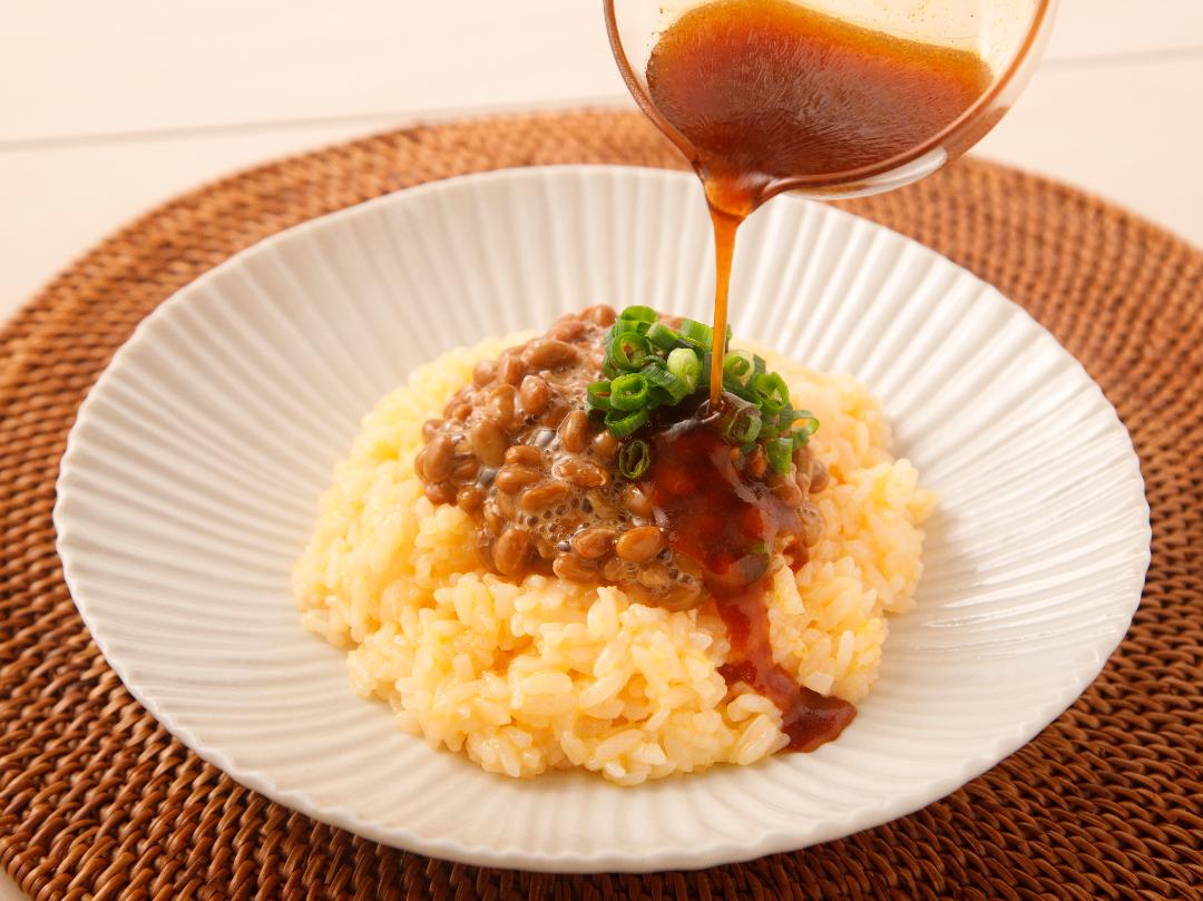 たれたっぷり！たまごかけ納豆ごはんのレシピ・作り方