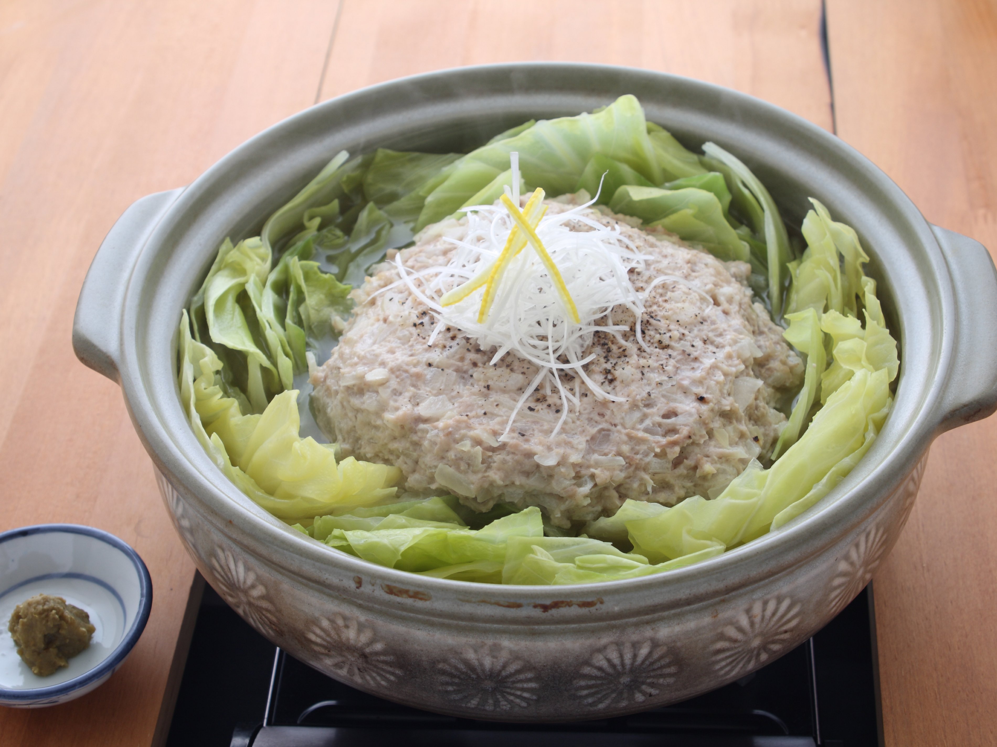 丸ごとつくね鍋