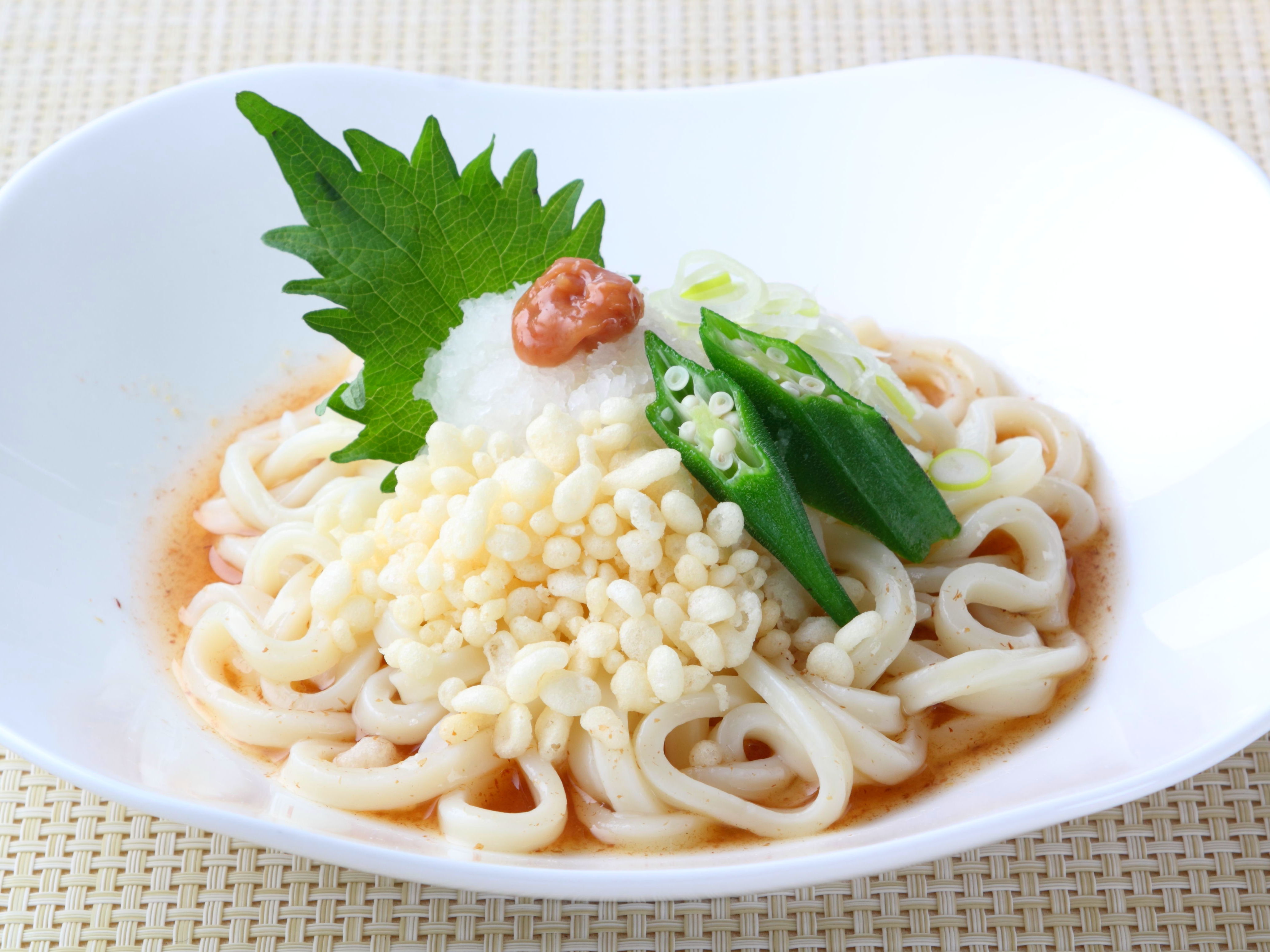 梅かつおうどん