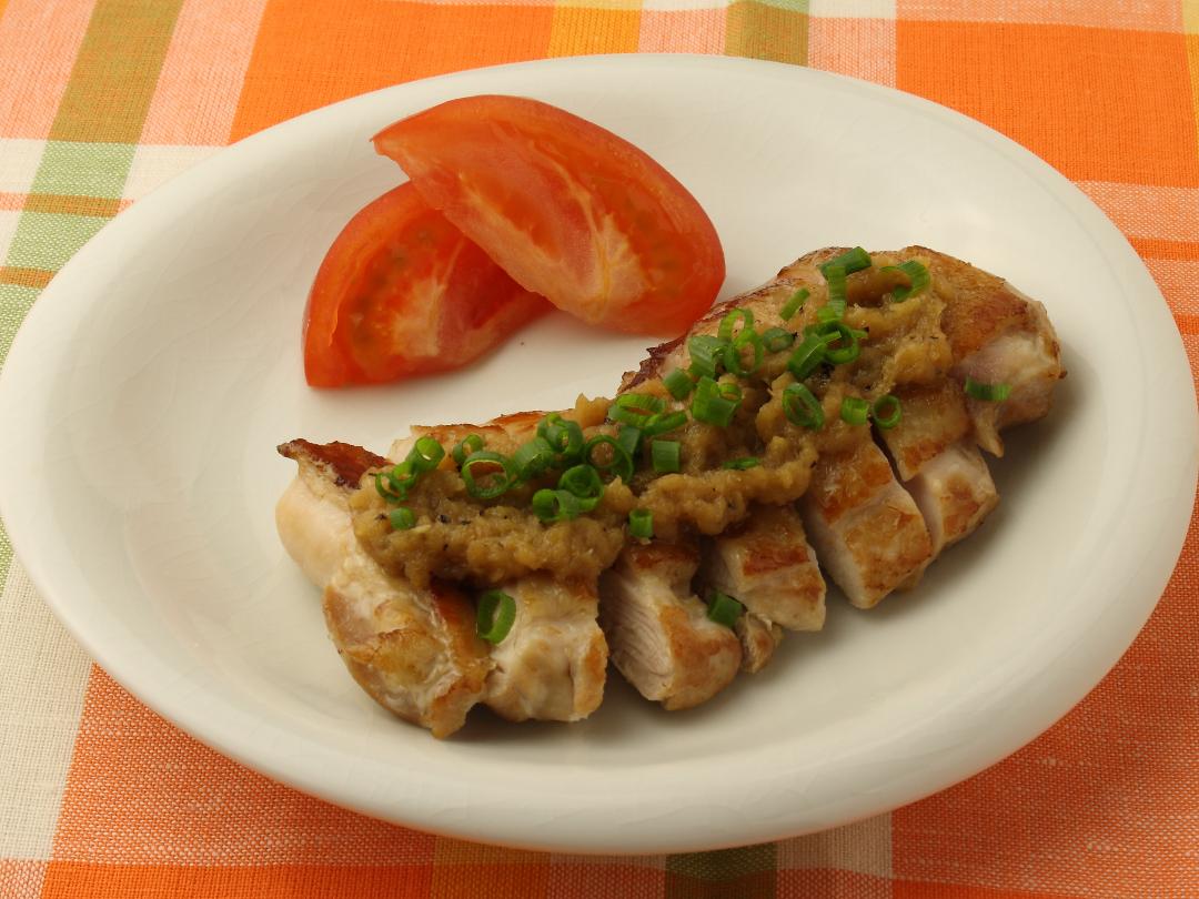 鶏肉のグリル　ぽん酢バターソース