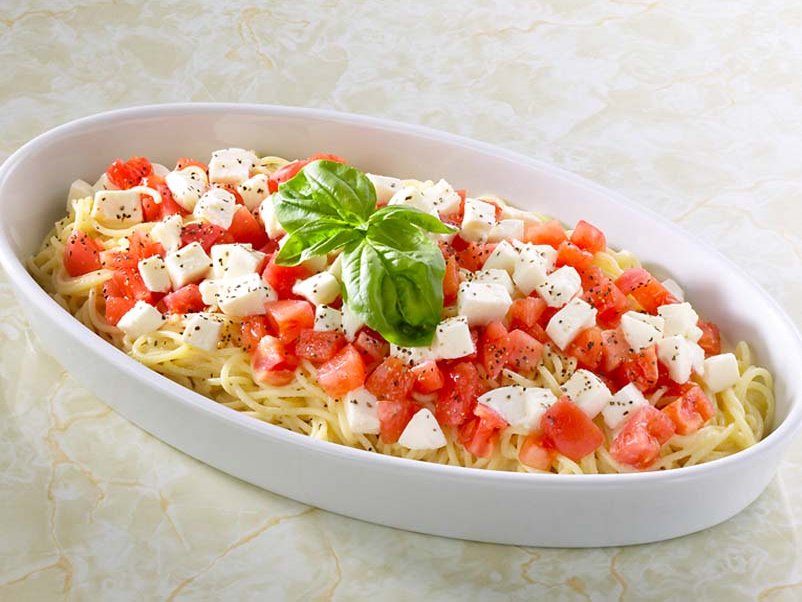 トマトの冷たいパスタ