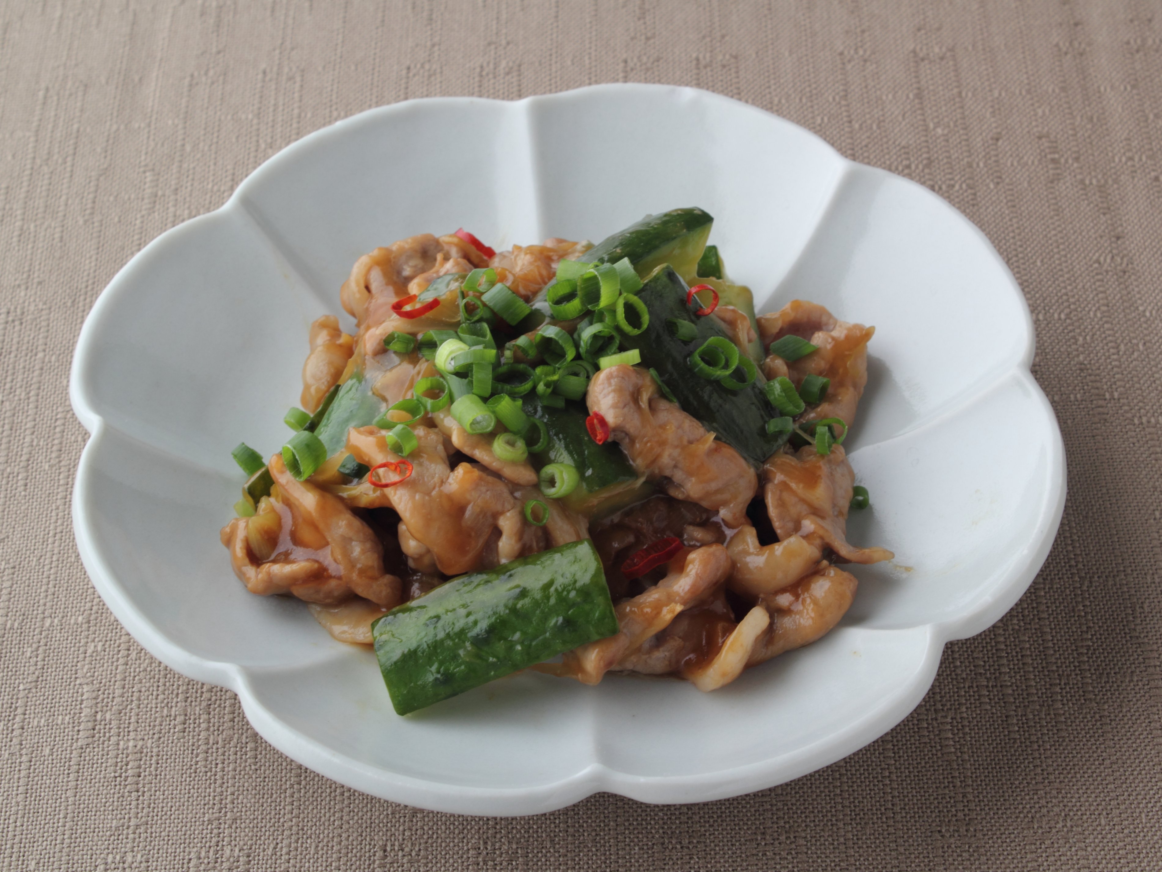 豚肉ときゅうりの酢炒め