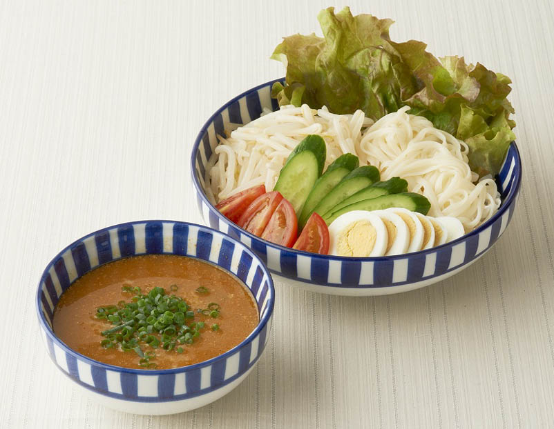 ひき肉入りスパイシーカレーつけ麺