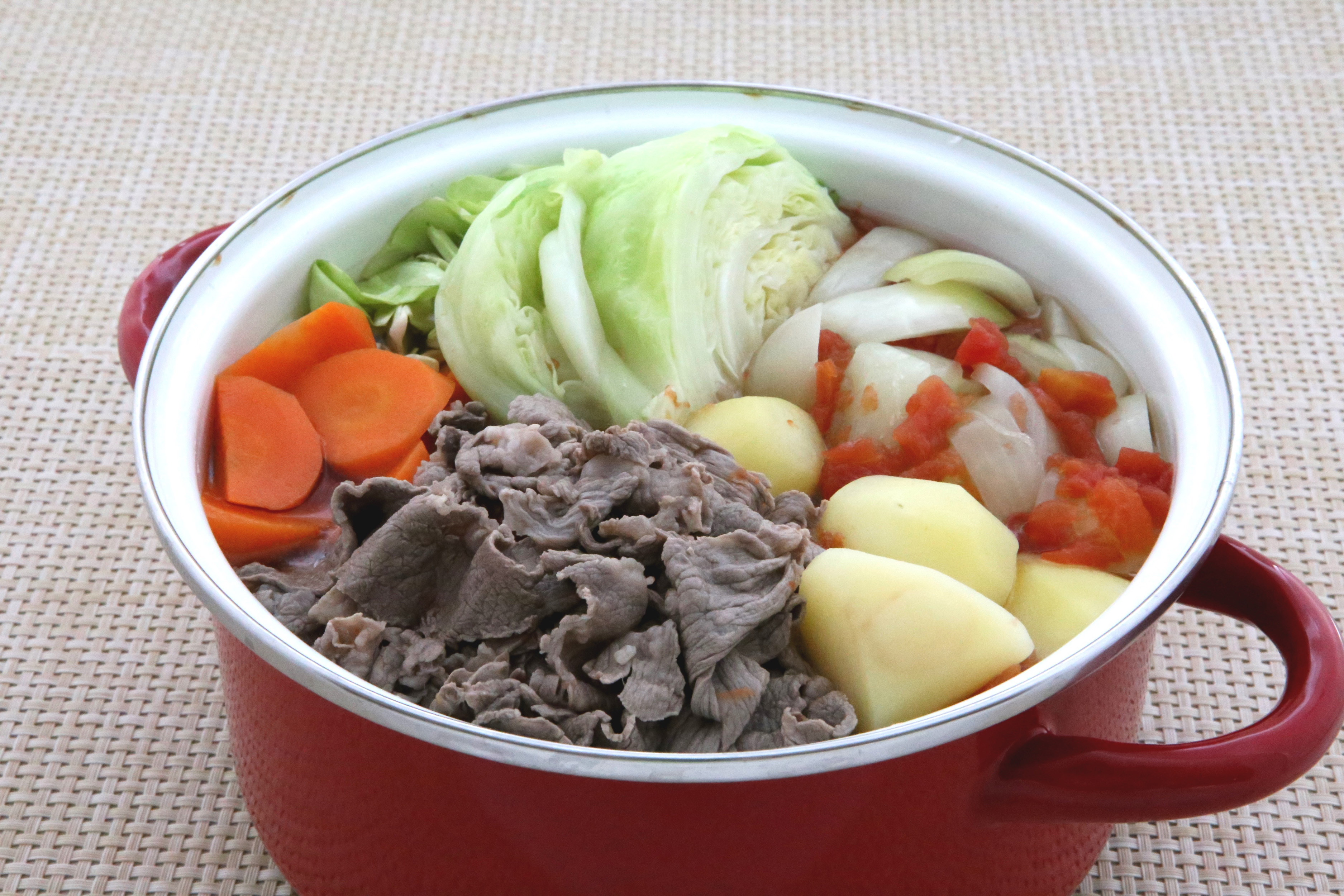 ボルシチ風スープ鍋