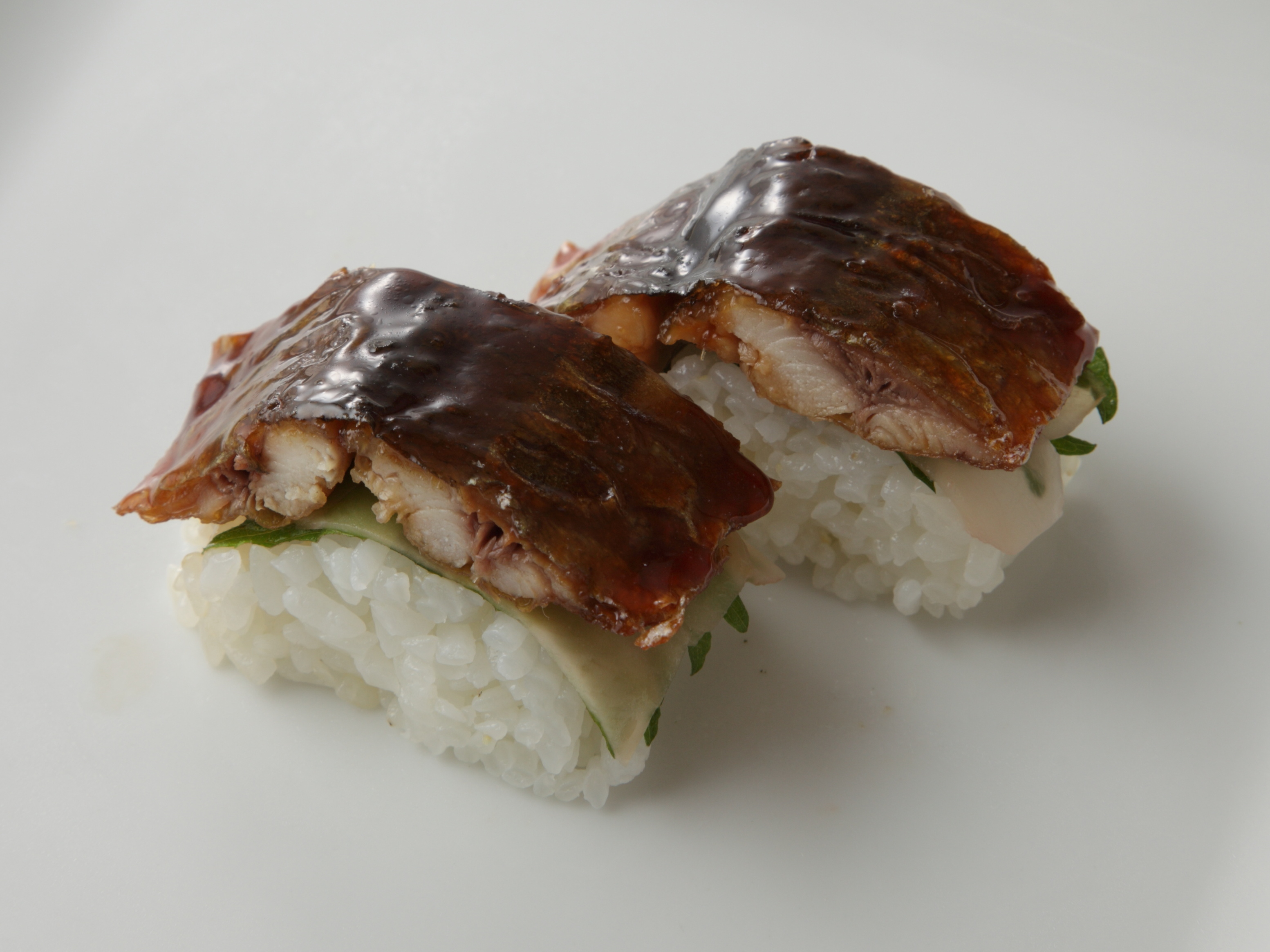 揚げさんまの照り焼き寿司