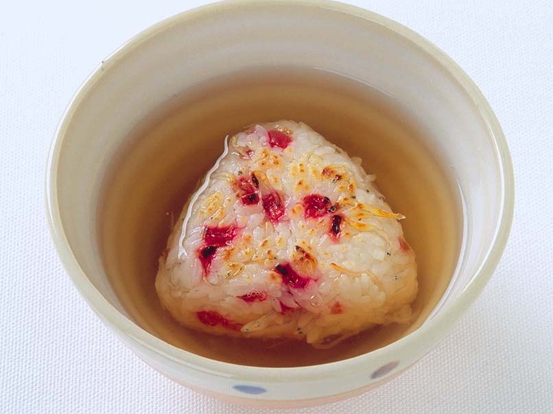 梅じゃこの焼きおにぎり茶漬け