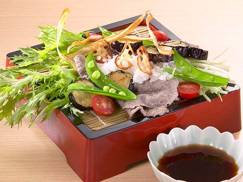 懐石風　冷やし牛しゃぶぽん