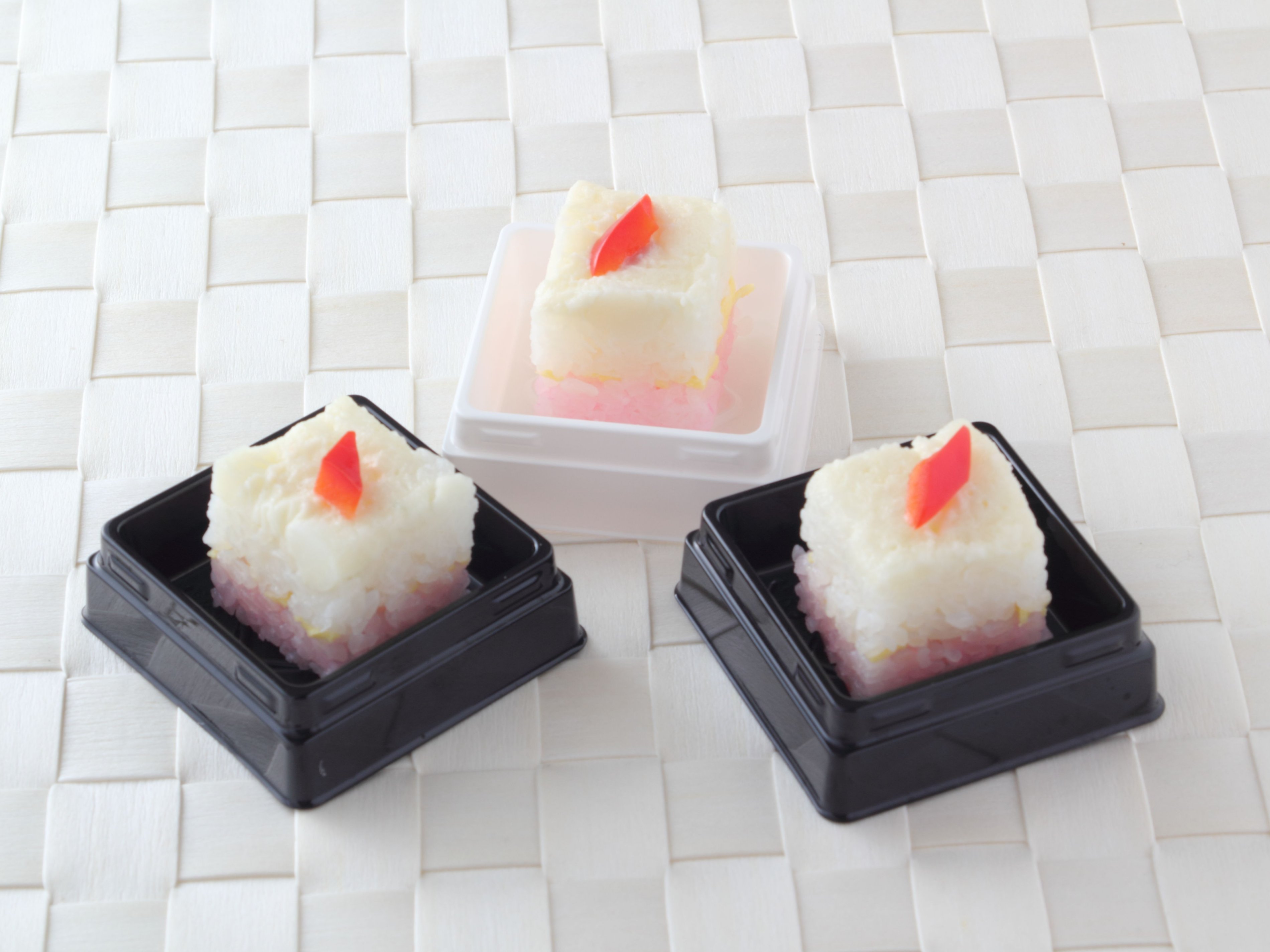 ポテトサラダのケーキ風押し寿司