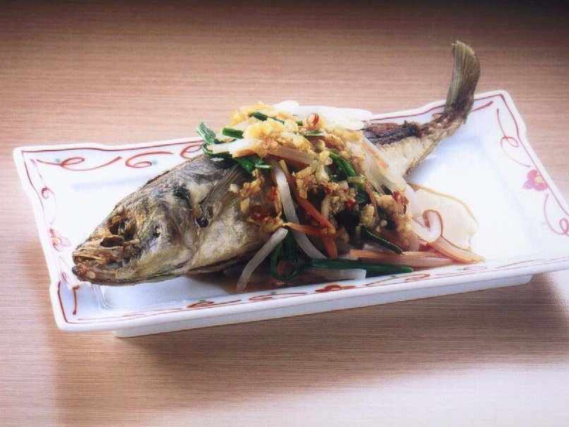 あじのから揚げとゆで野菜のピリ辛だれ