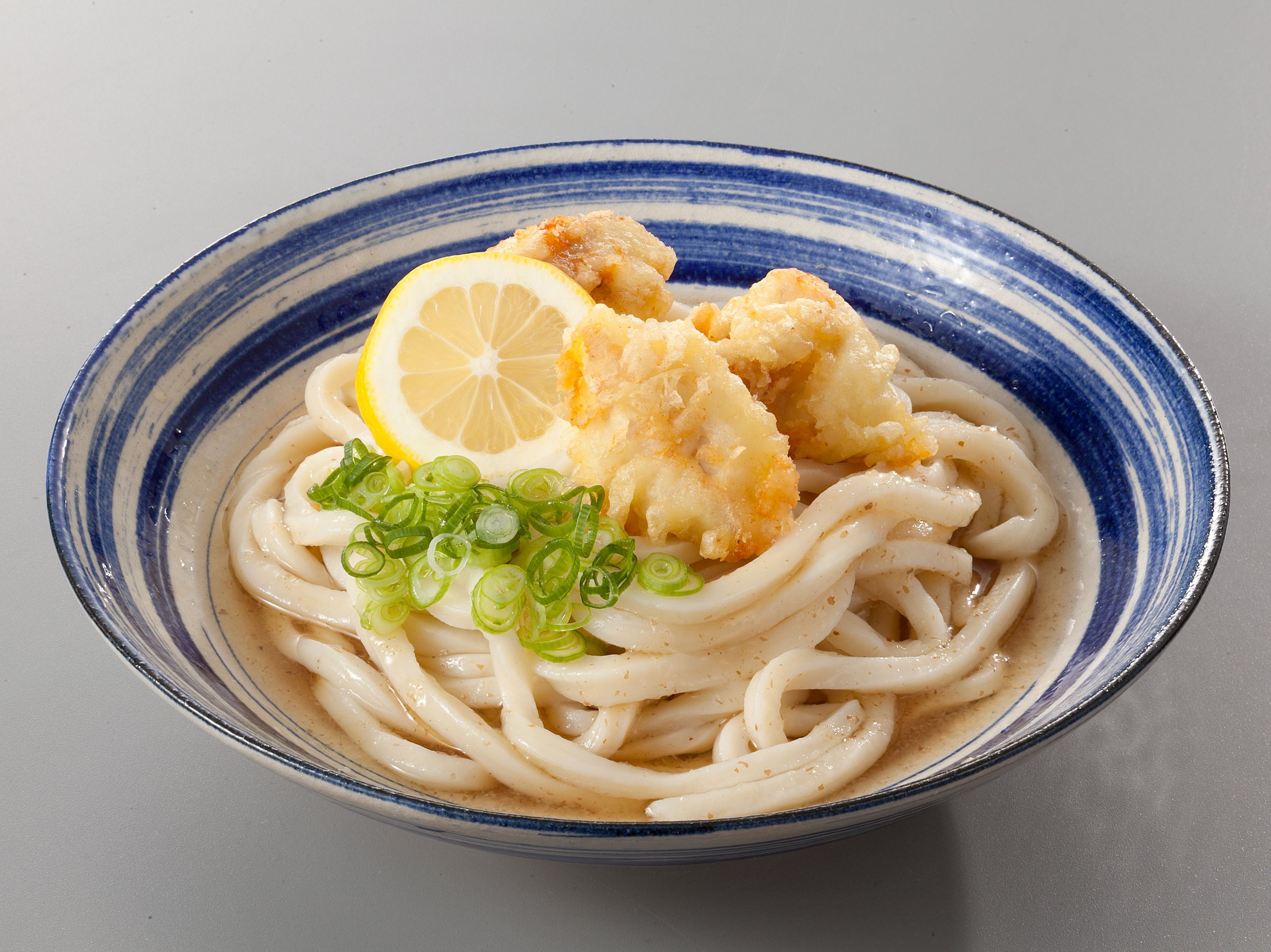 冷やし鶏天塩柑橘うどん